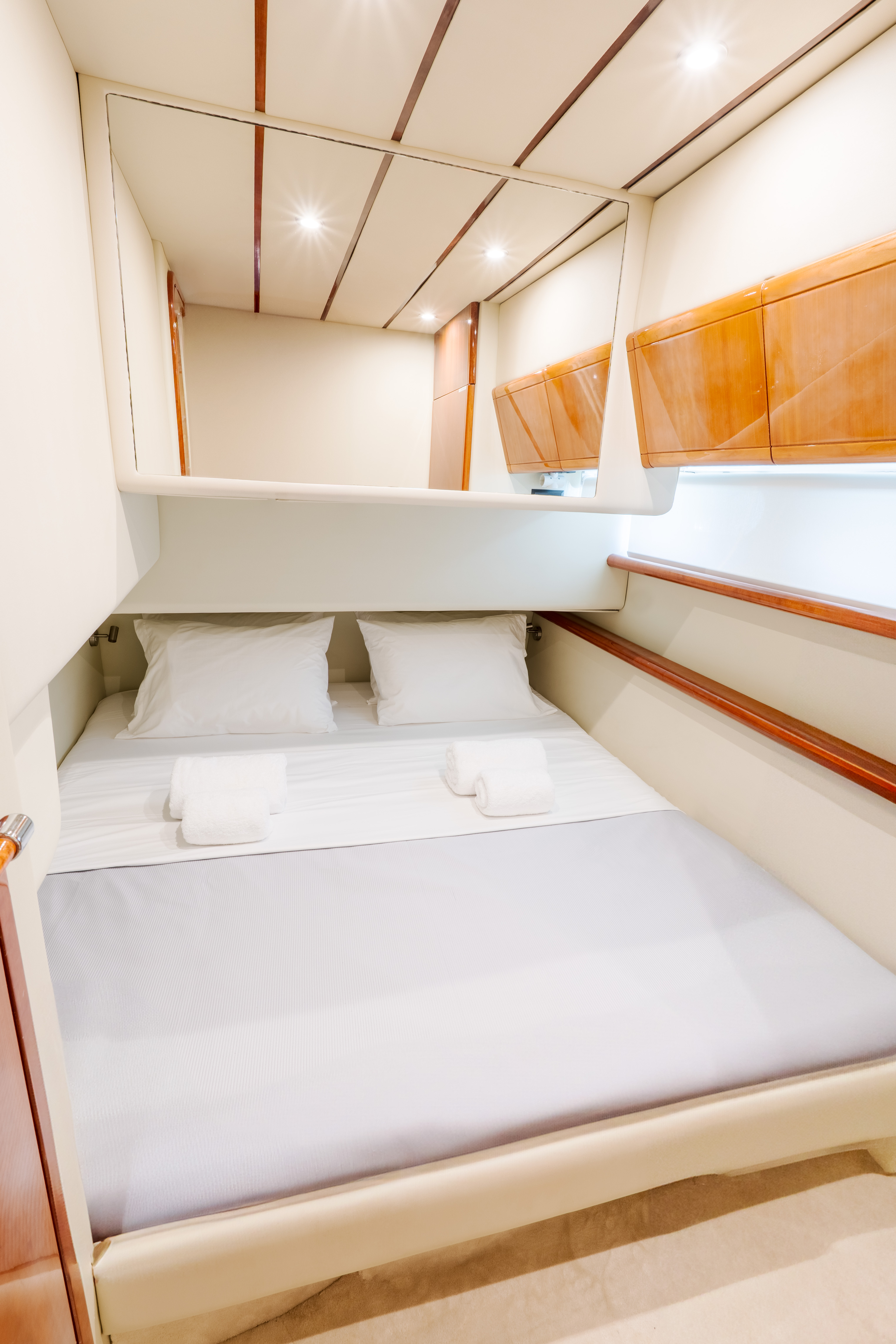 Ferretti 53, Mikonos