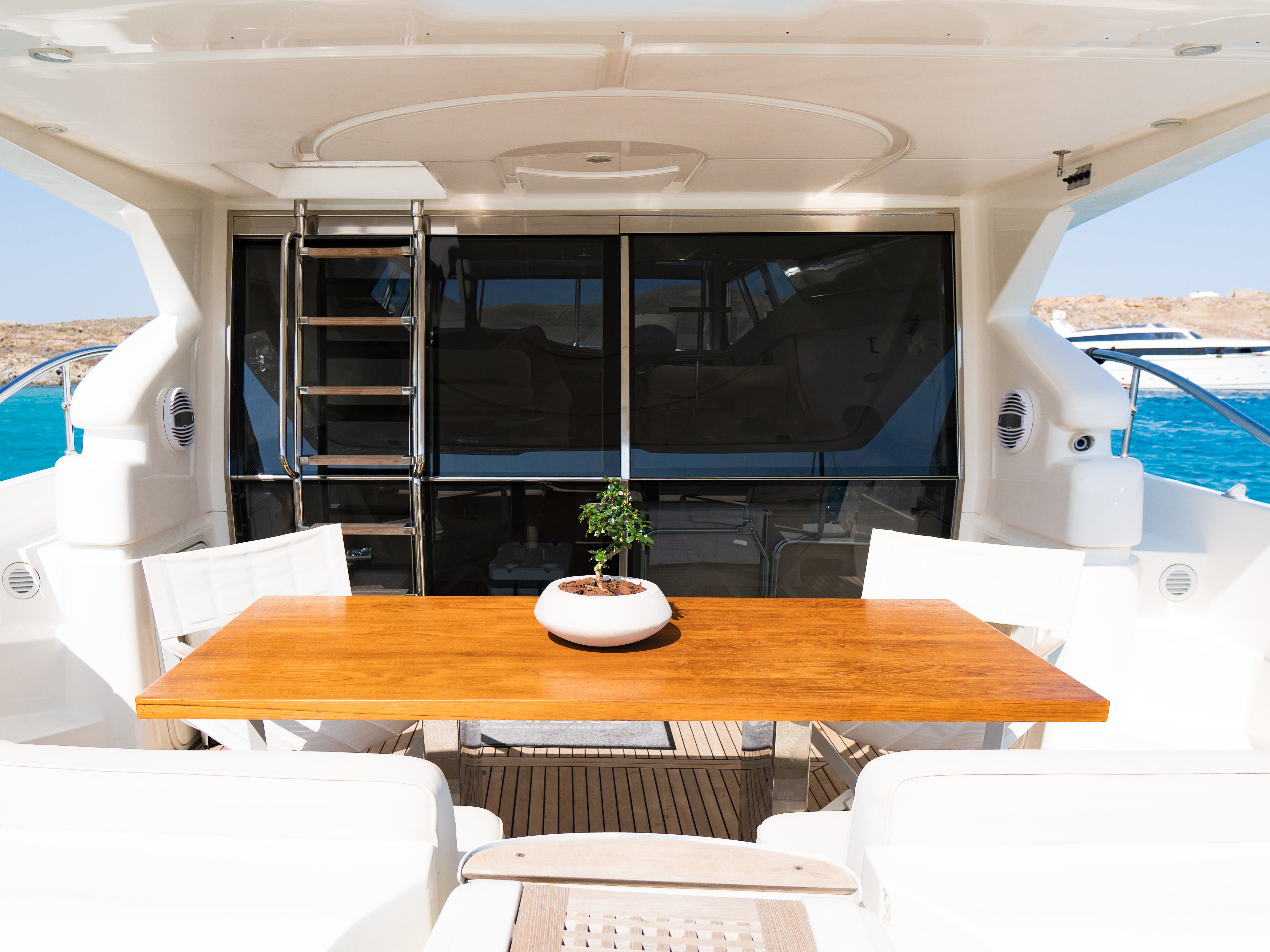 Ferretti 53, Mikonos