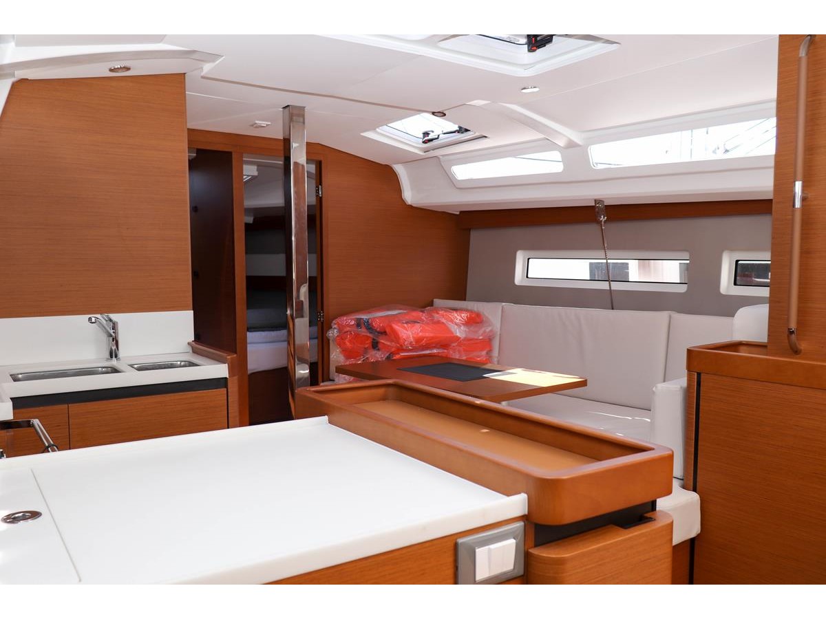 照片 Sun Odyssey 440 3