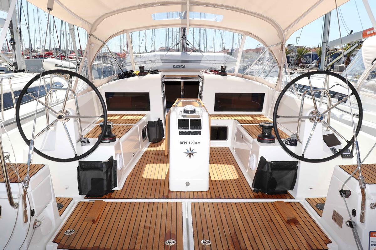 照片 Sun Odyssey 440 4