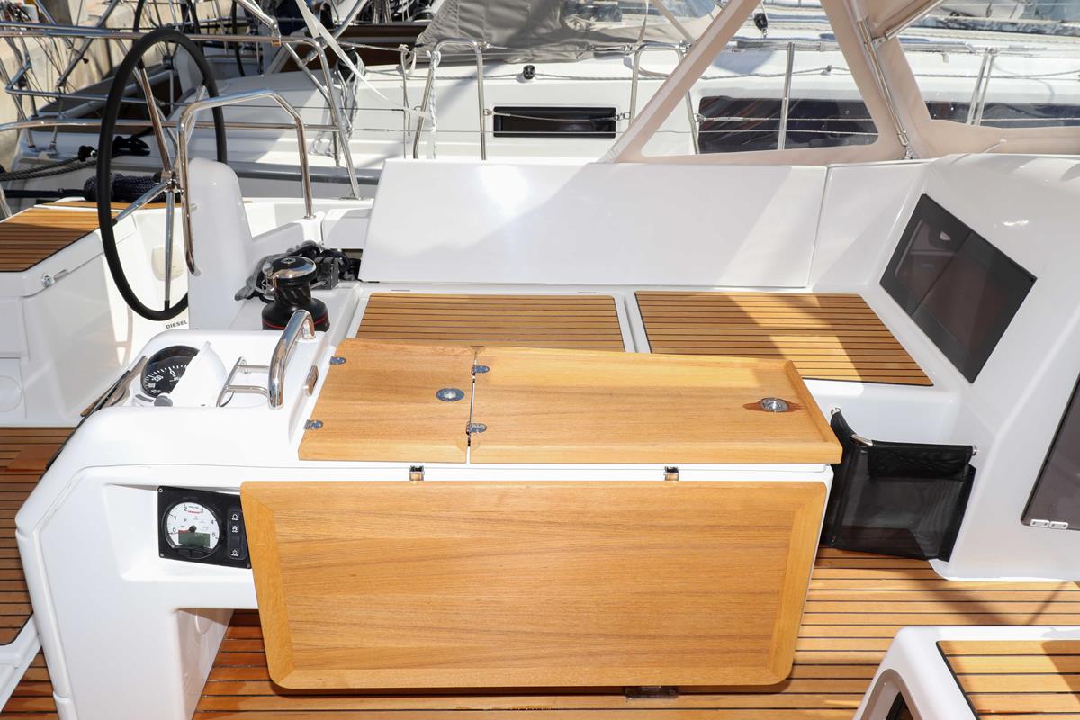 照片 Sun Odyssey 440 6