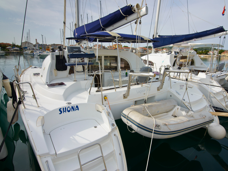Lagoon 380 (2011) – Shona