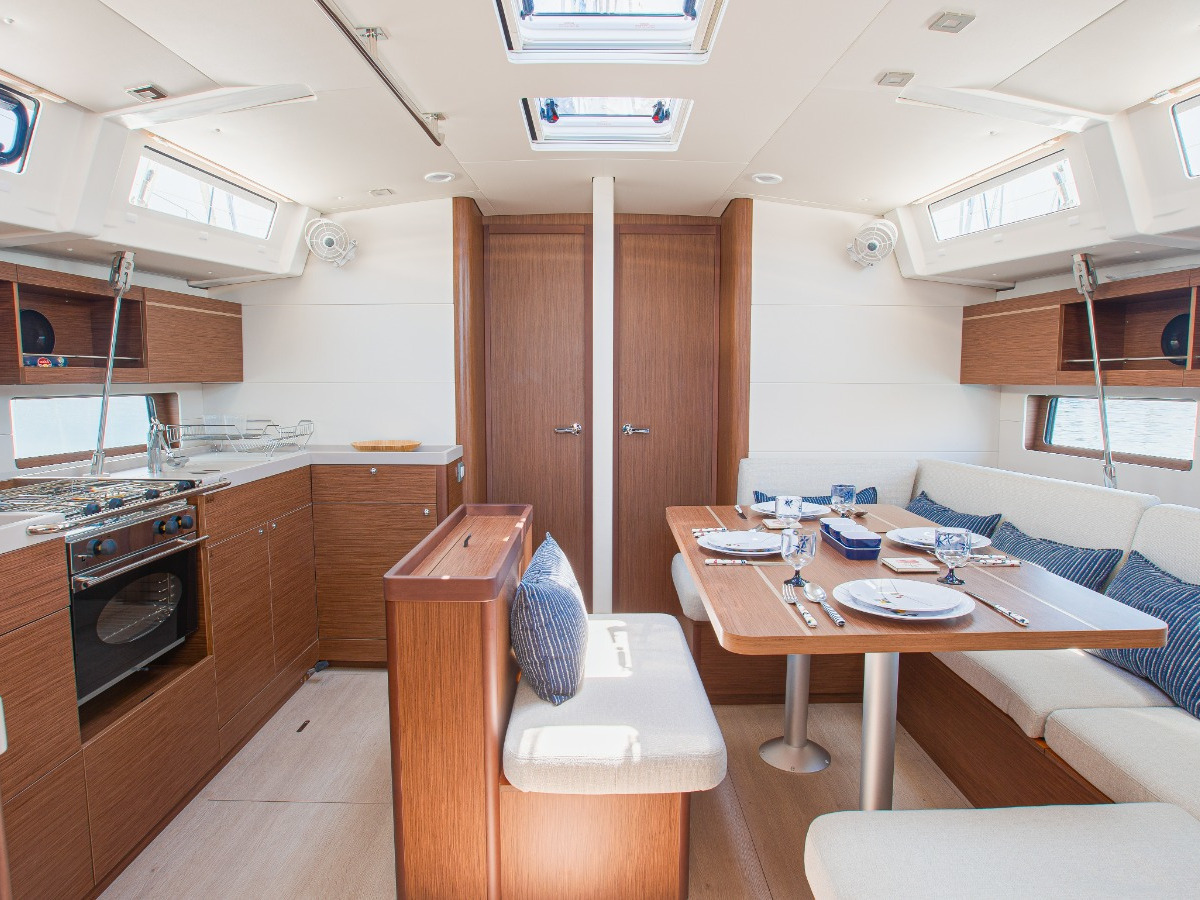 S/Y - Oceanis 46.1 - 4 Cabins - Built 2021