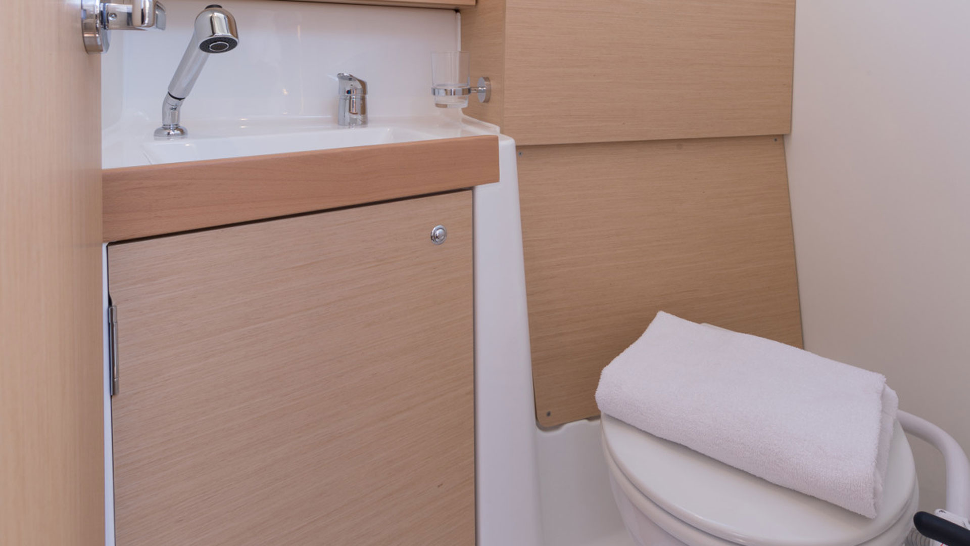 Foto Oceanis 38.1 10