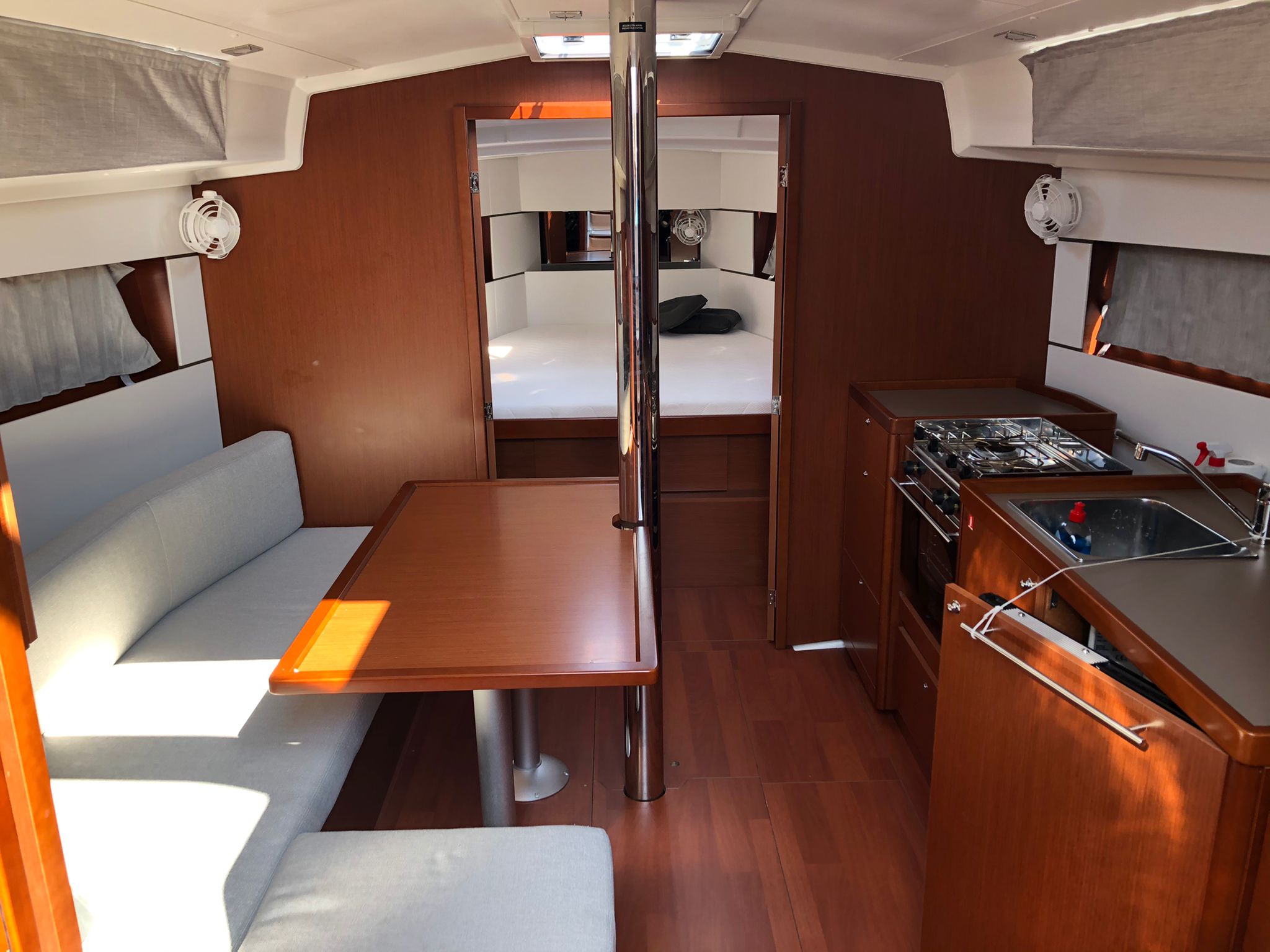 Beneteau  - Chica - Interior image - Italy, Vibo Marina