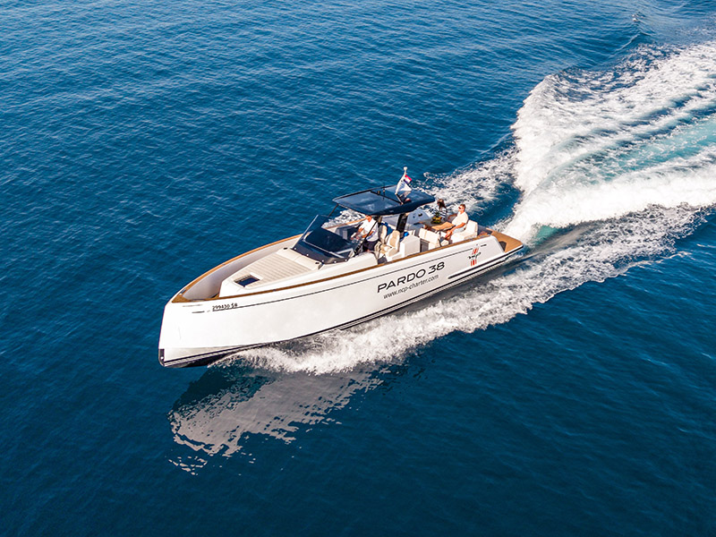Gala, Pardo 38