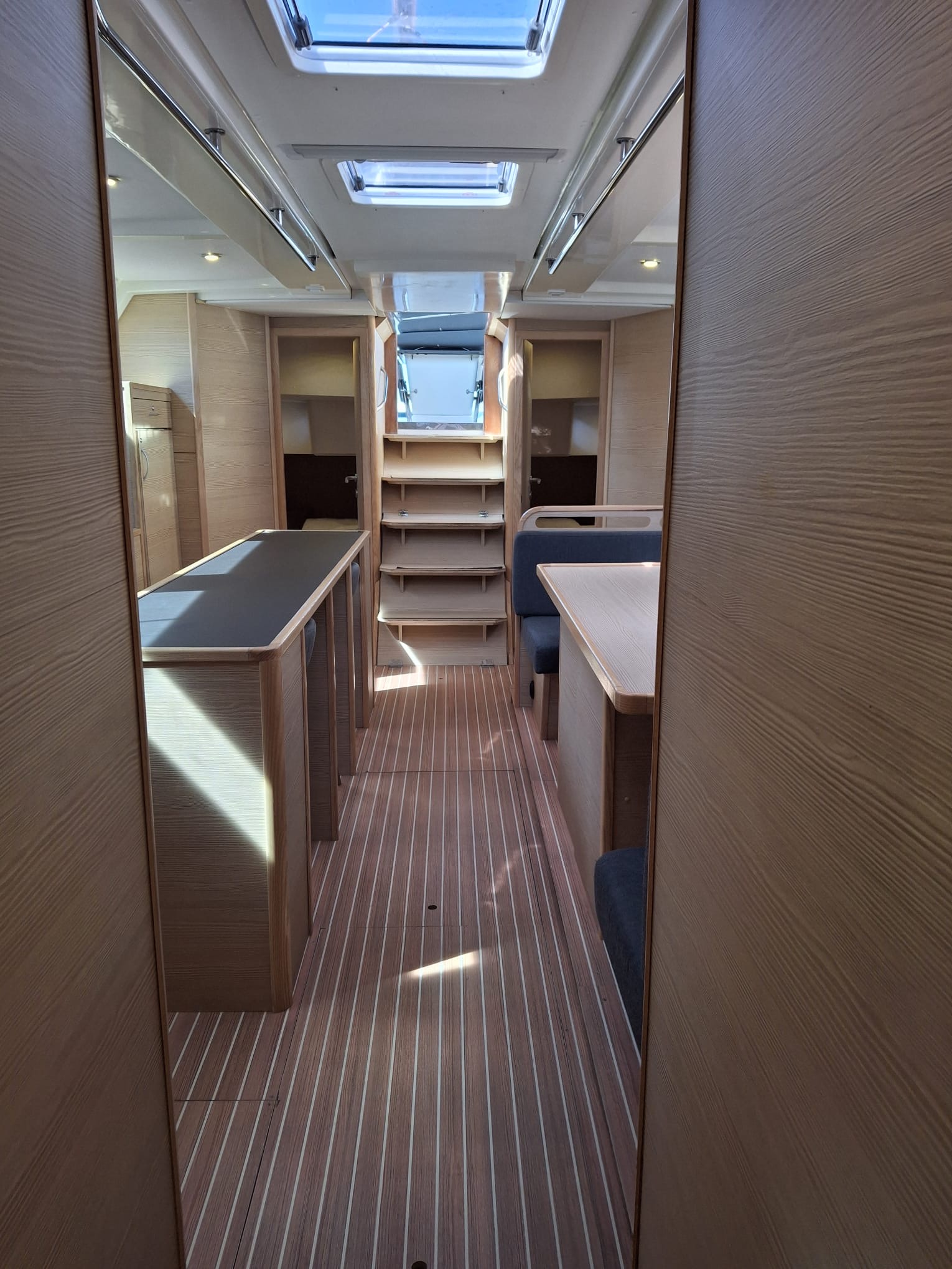 D&D Kufner 56 - 5 cab, Trogir