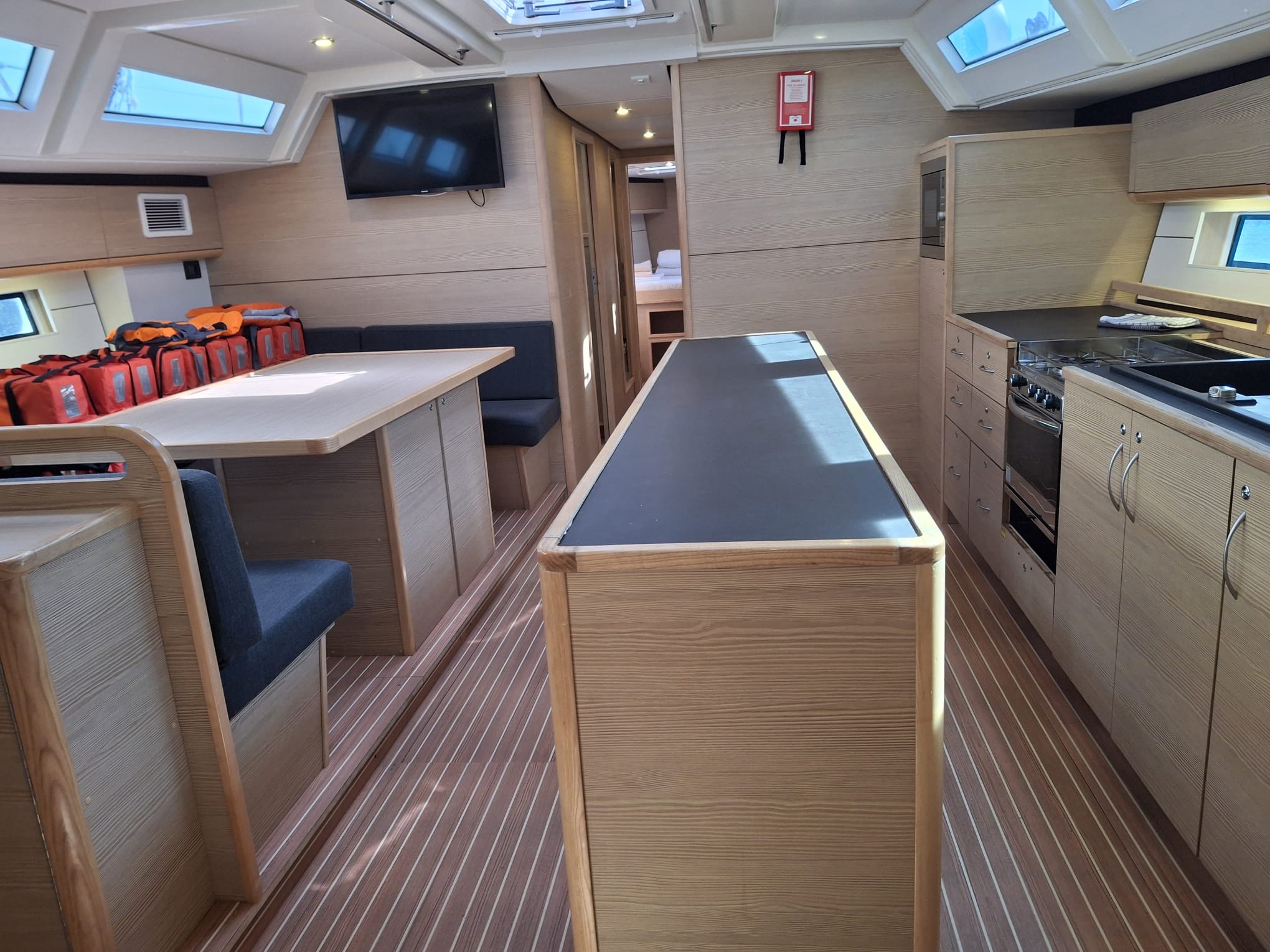 D&D Kufner 56 - 5 cab, Trogir