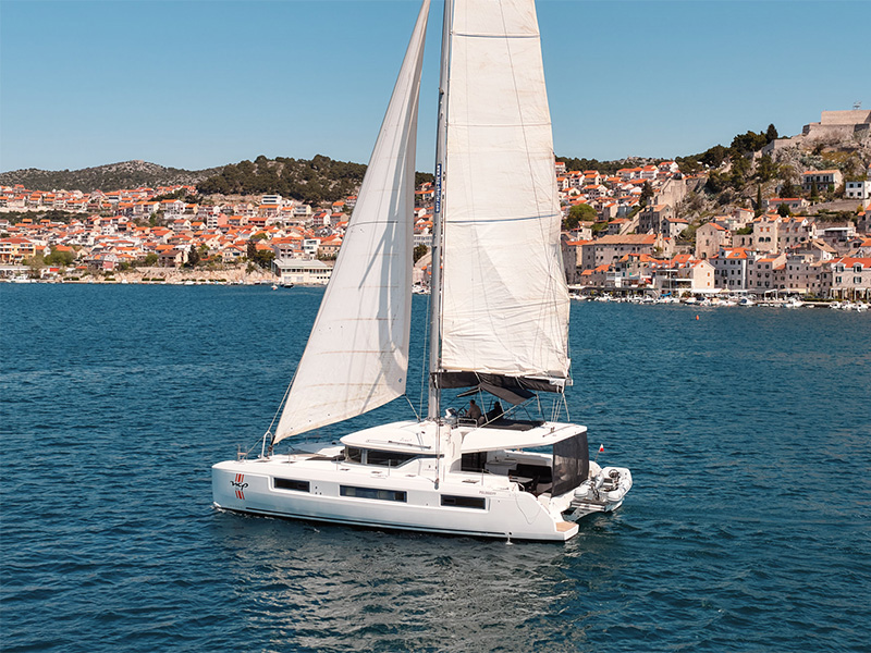Zuzo 1ST yacht charter photo