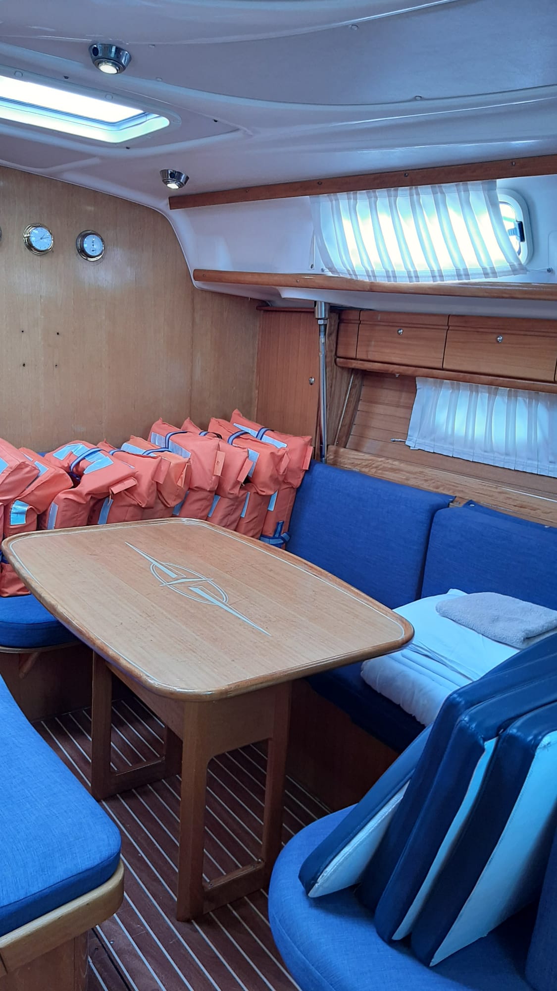 Bavaria 42 Cruiser, Trogir