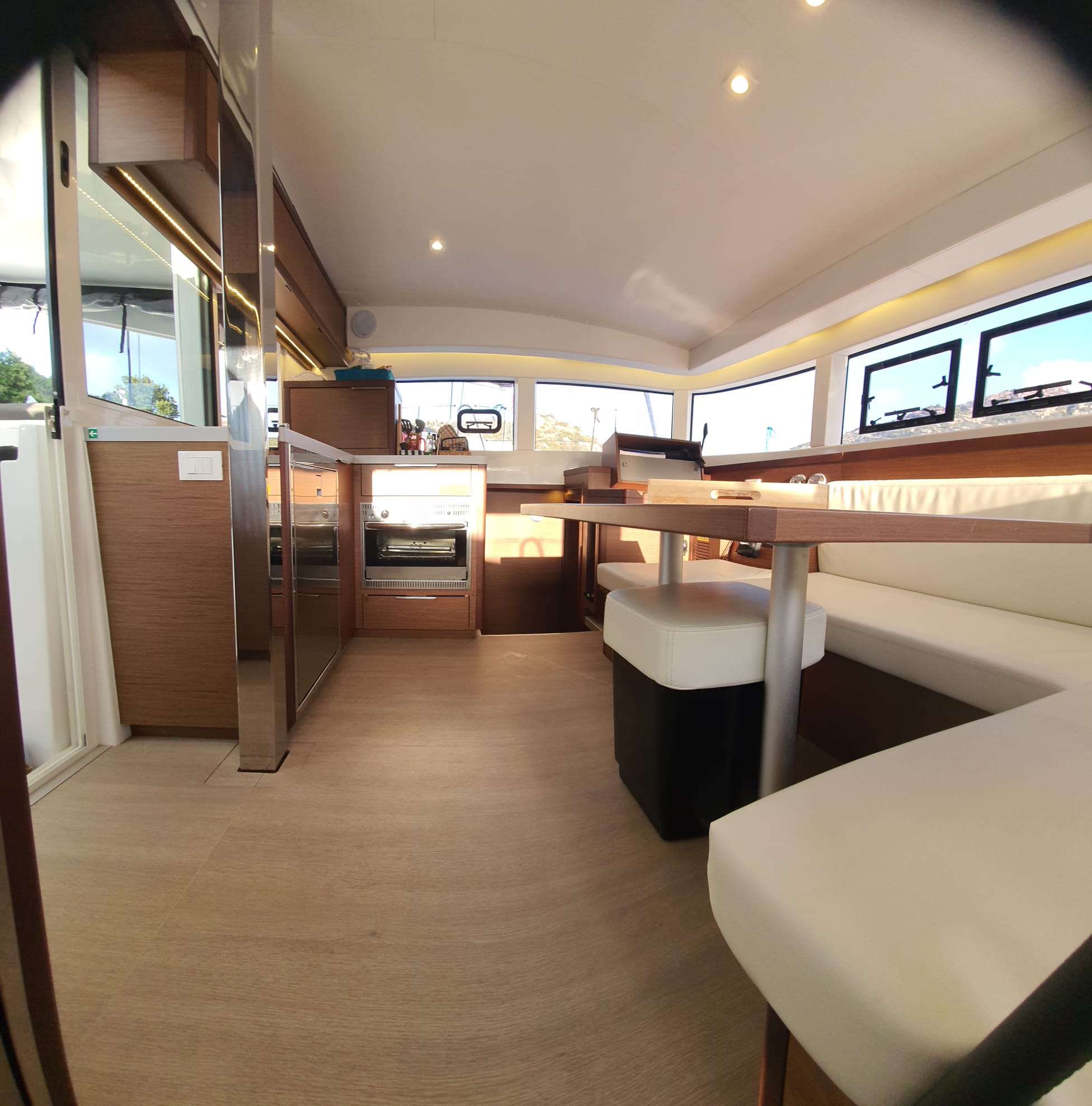 Lagoon 40