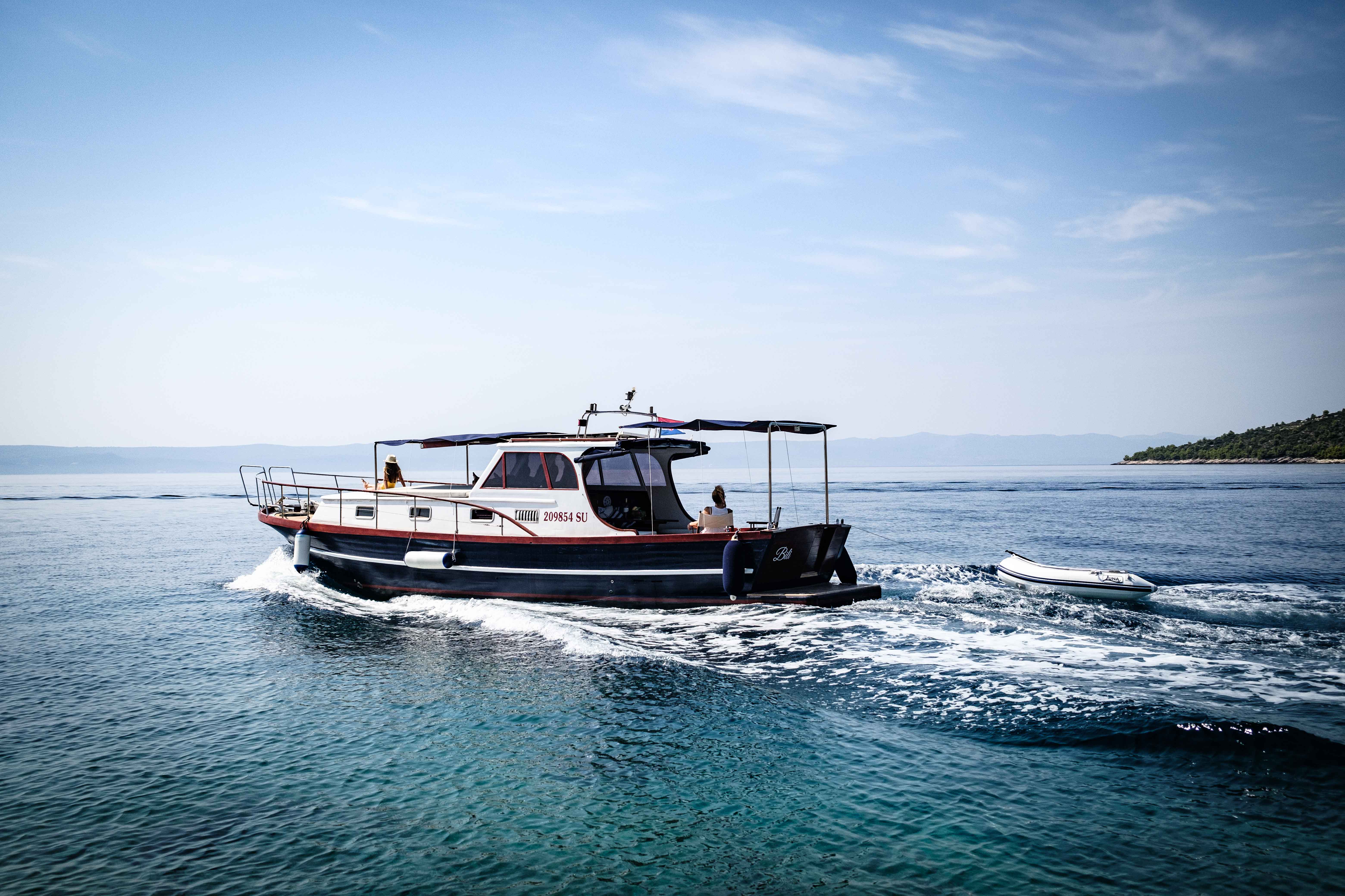 Boat image