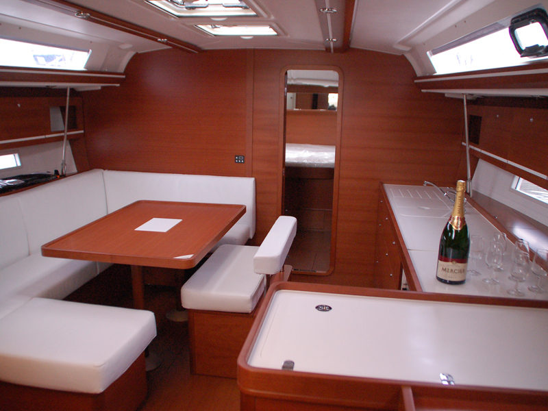 foto Dufour 445 Grand Large 2