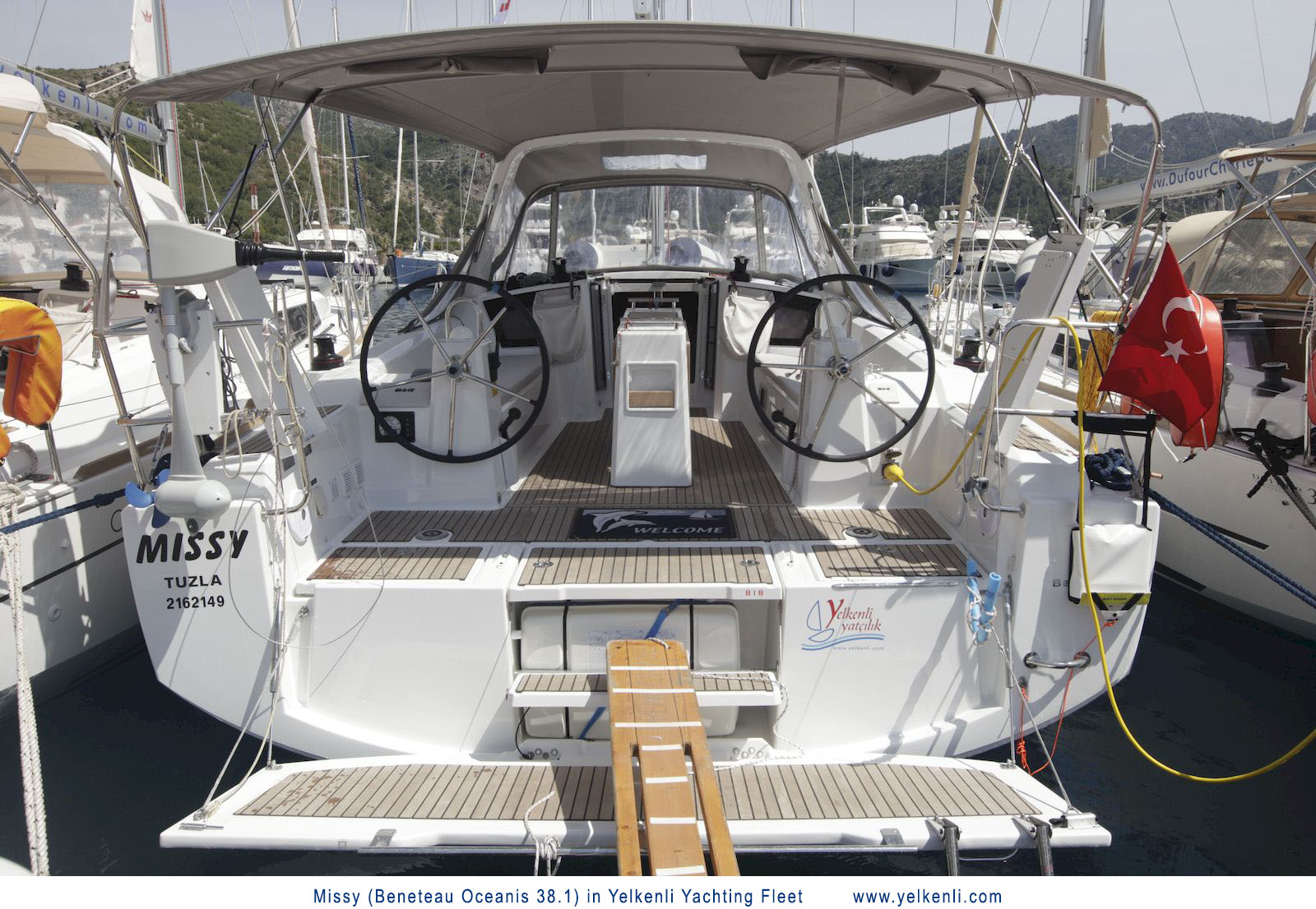 照片 Oceanis 38.1 4