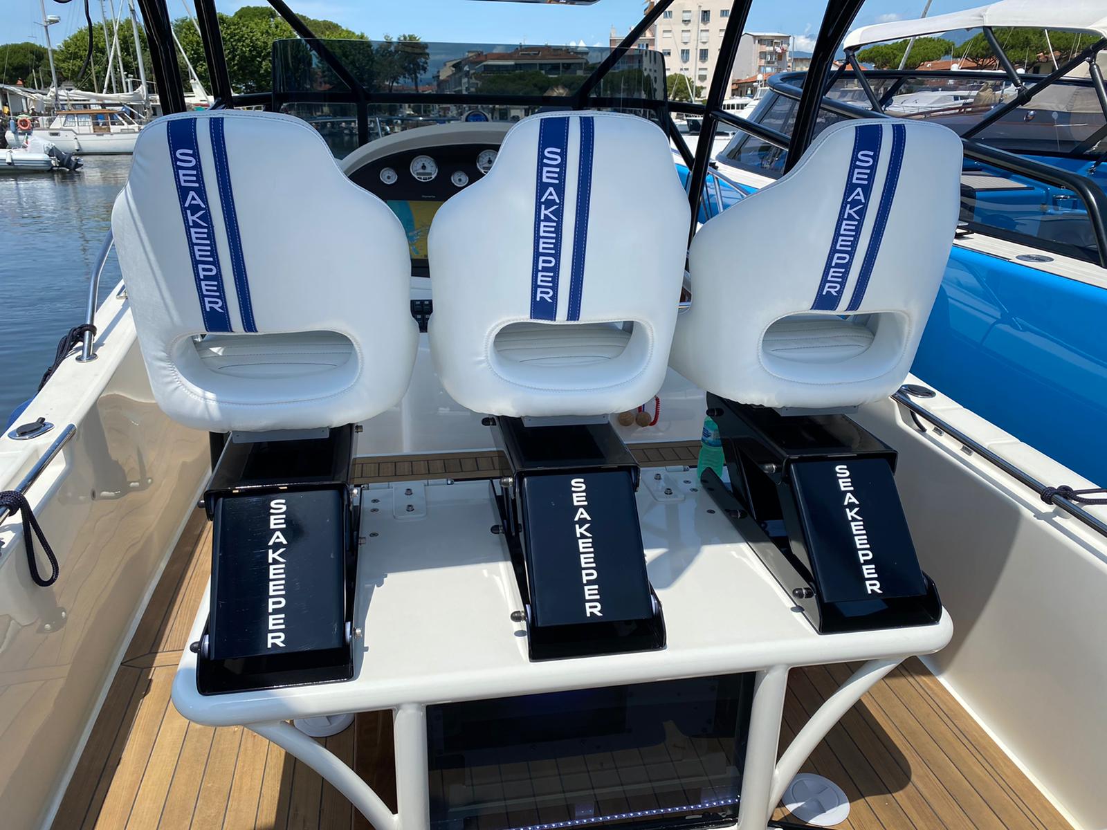 foto White Shark 285 10