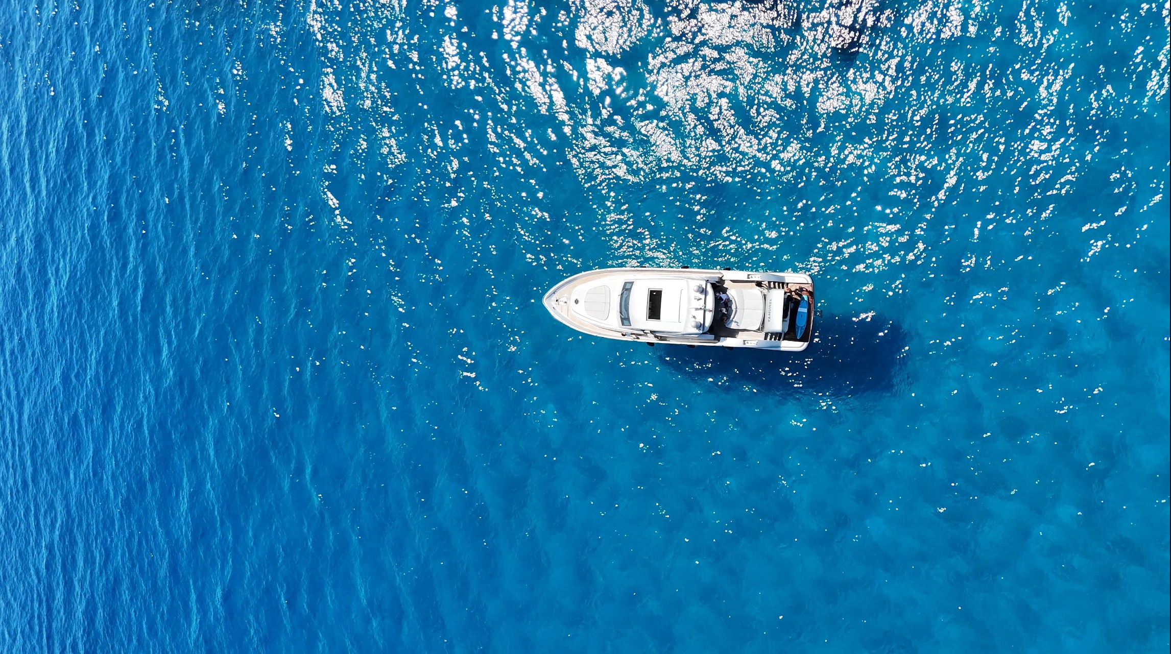 Secondary yacht image