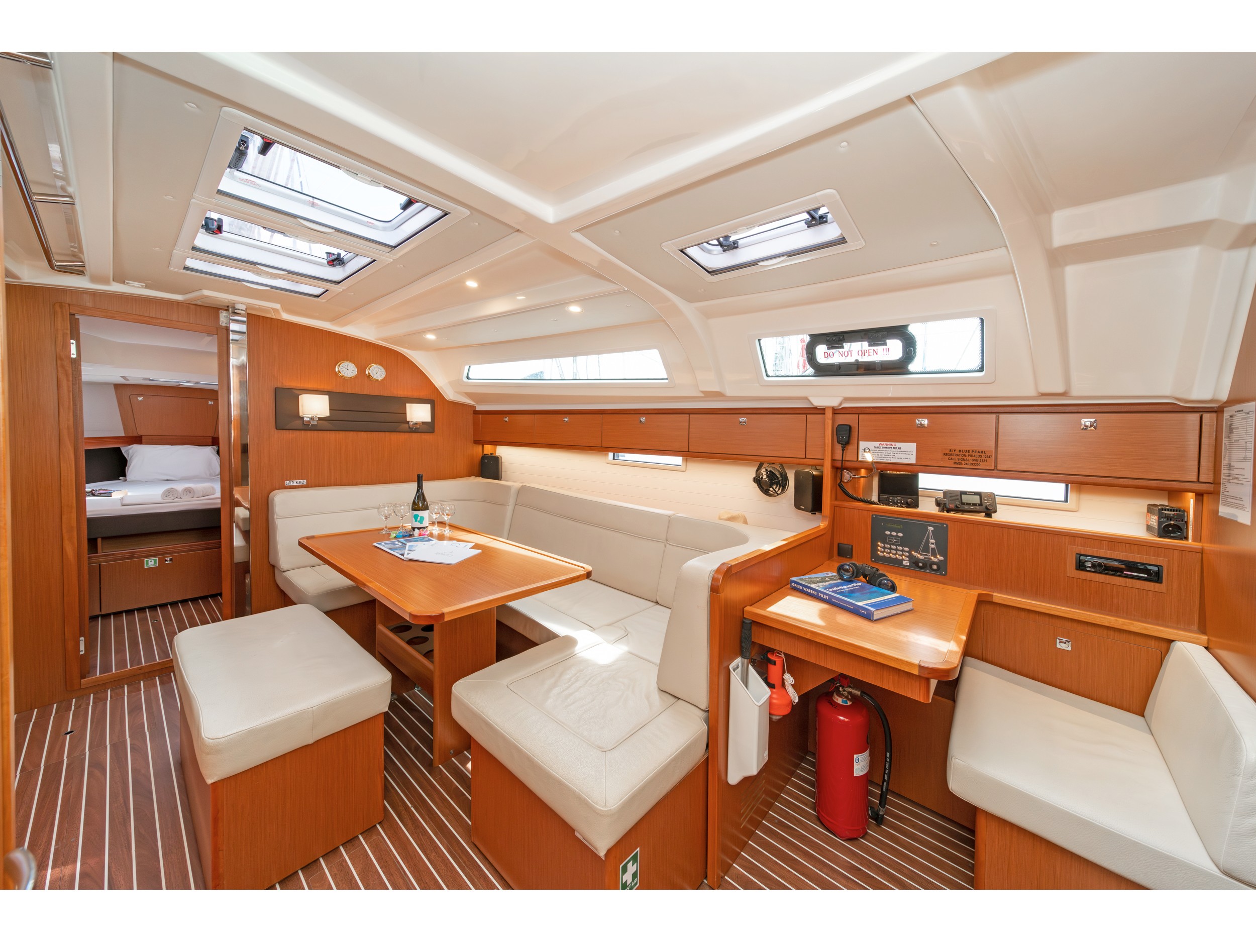 Bavaria  - Laertis - Interior image - Griechenland, Port of Volos
