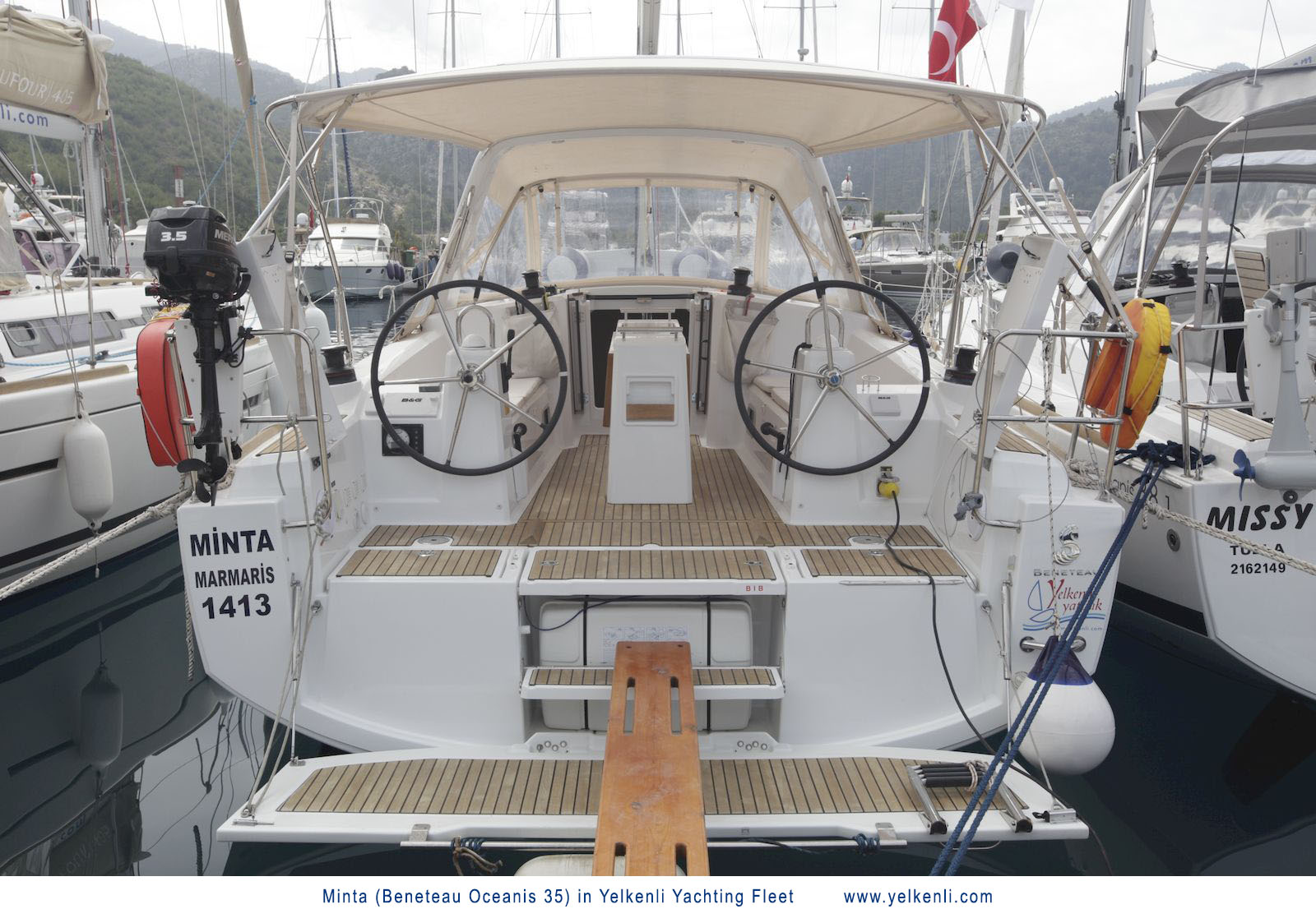 照片 Oceanis 35 17