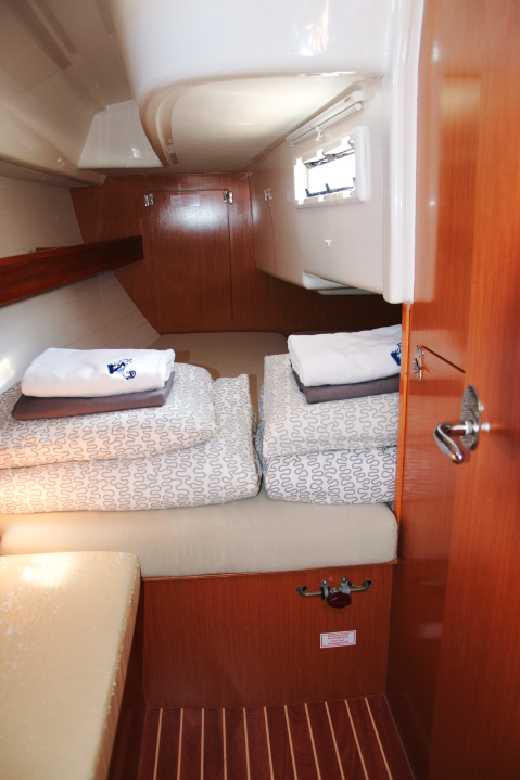 foto Bavaria Cruiser 32 6