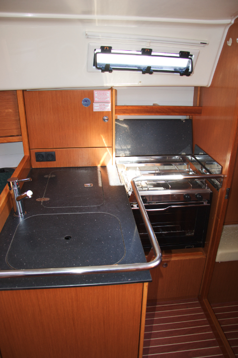 foto Bavaria Cruiser 32 8