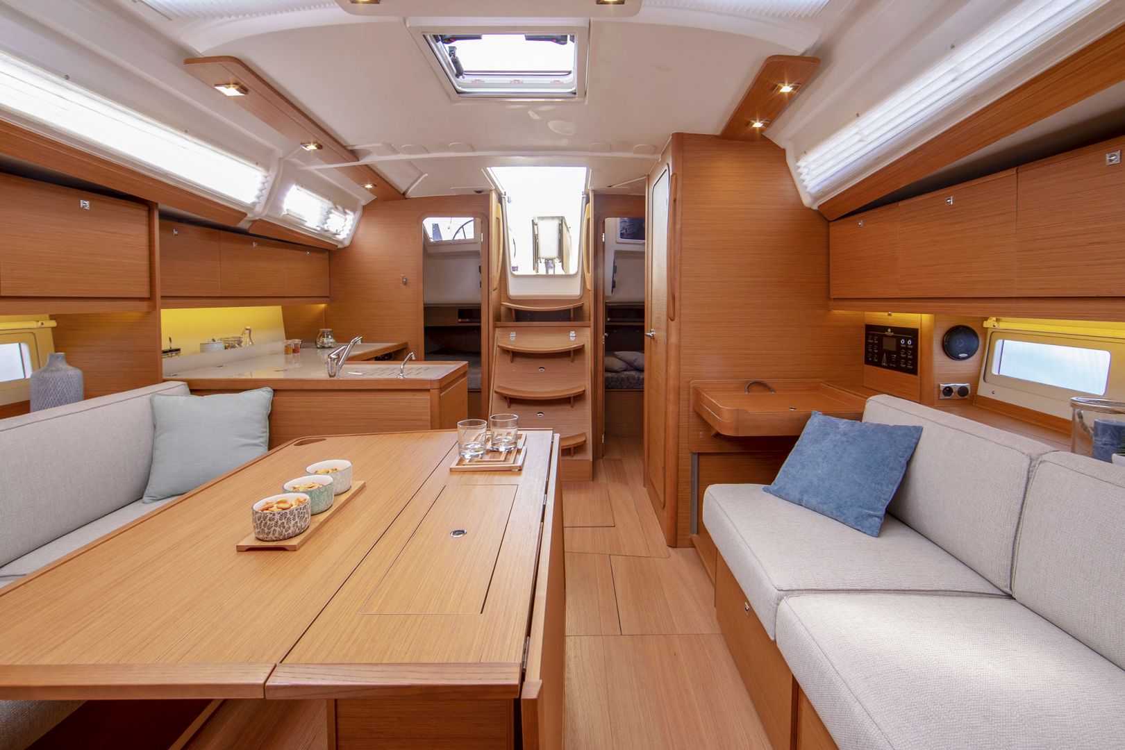 照片 Dufour 390 Grand Large 4