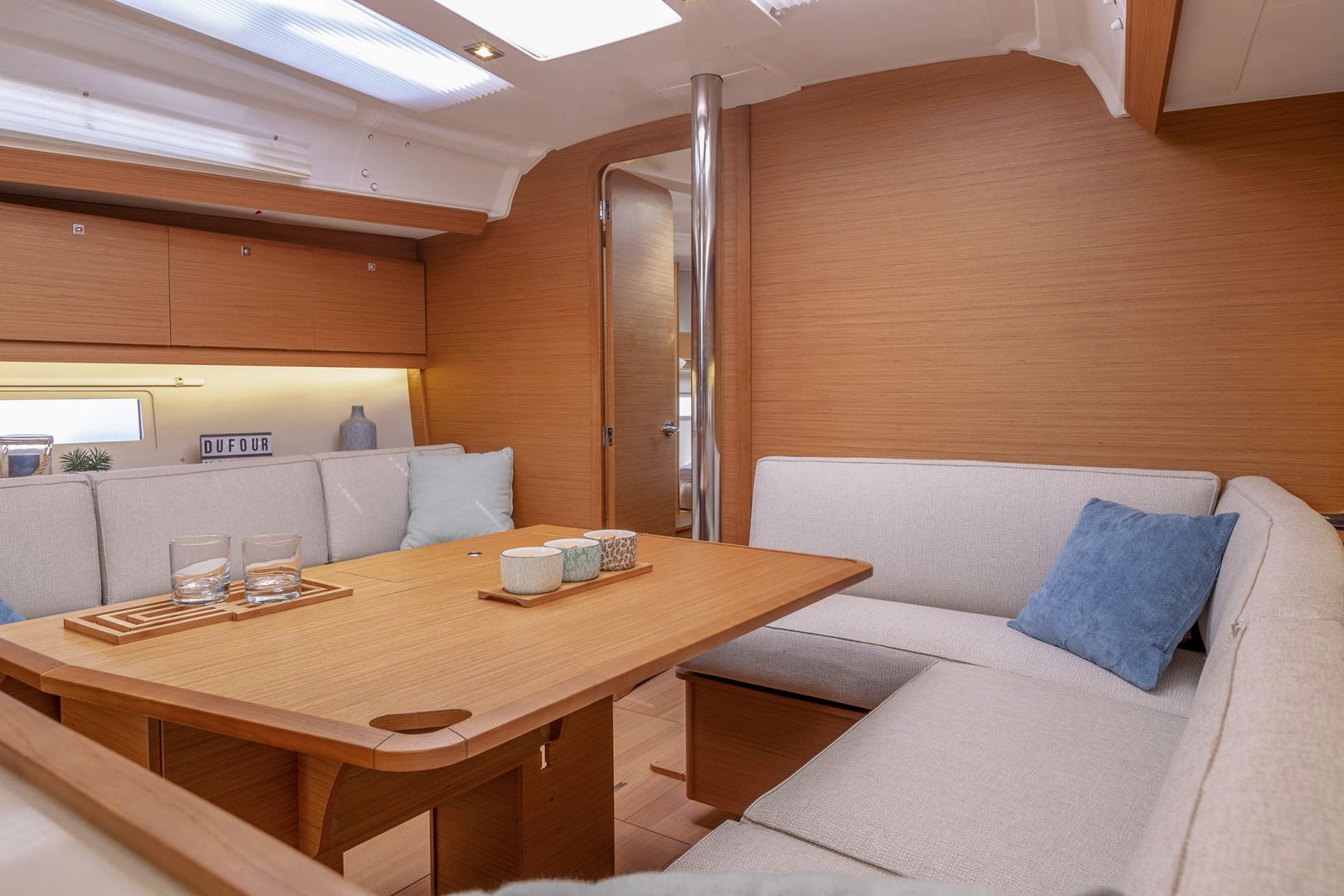 照片 Dufour 390 Grand Large 5