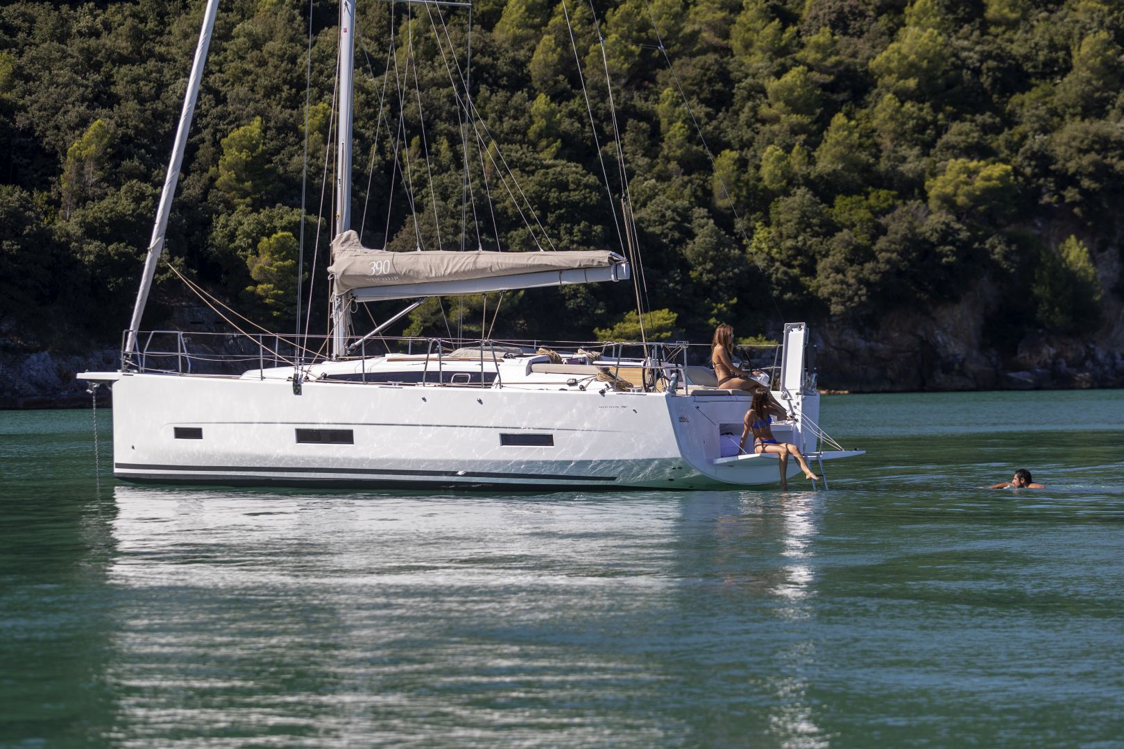 照片 Dufour 390 Grand Large 13