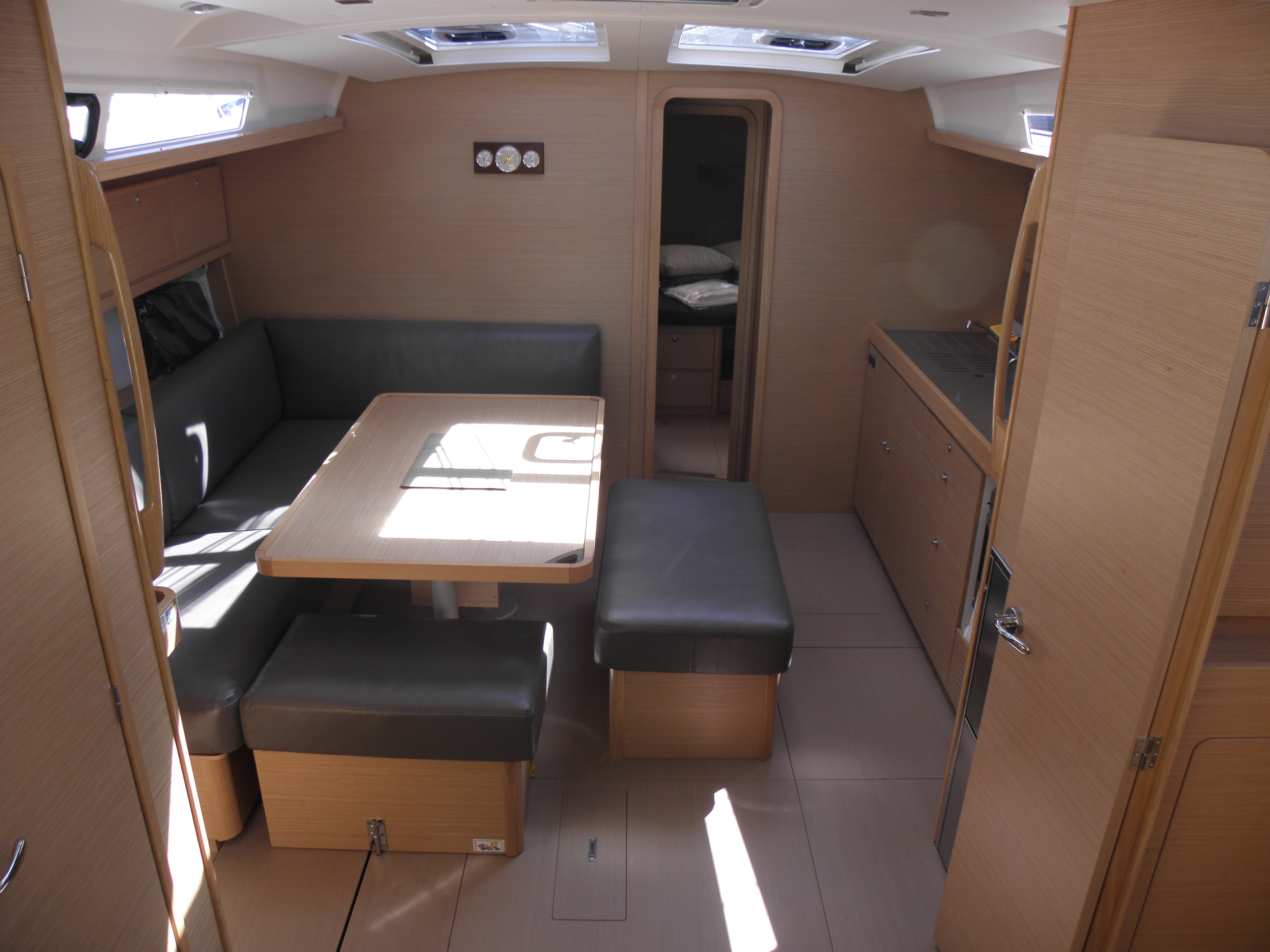 照片 Dufour 460 Grand Large 16