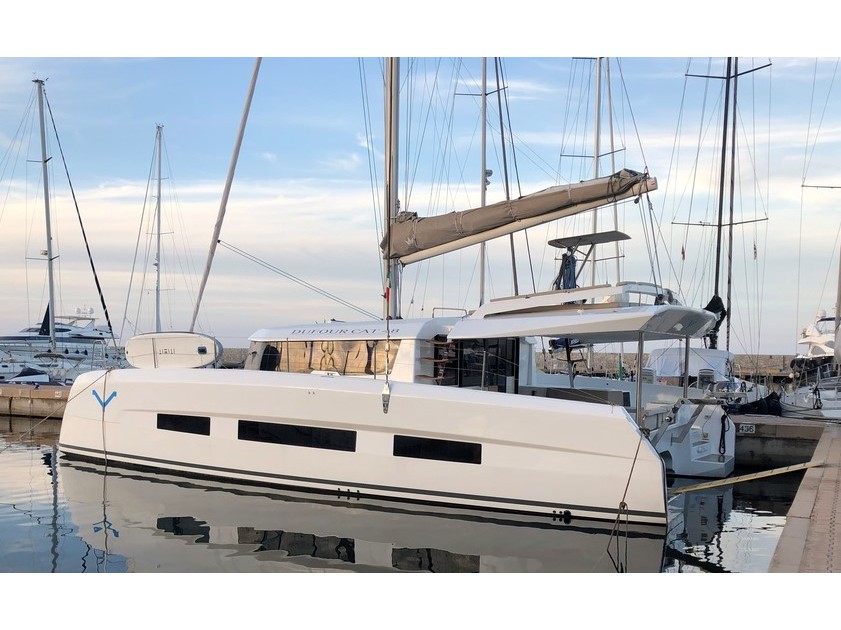 Dufour Catamaran 48