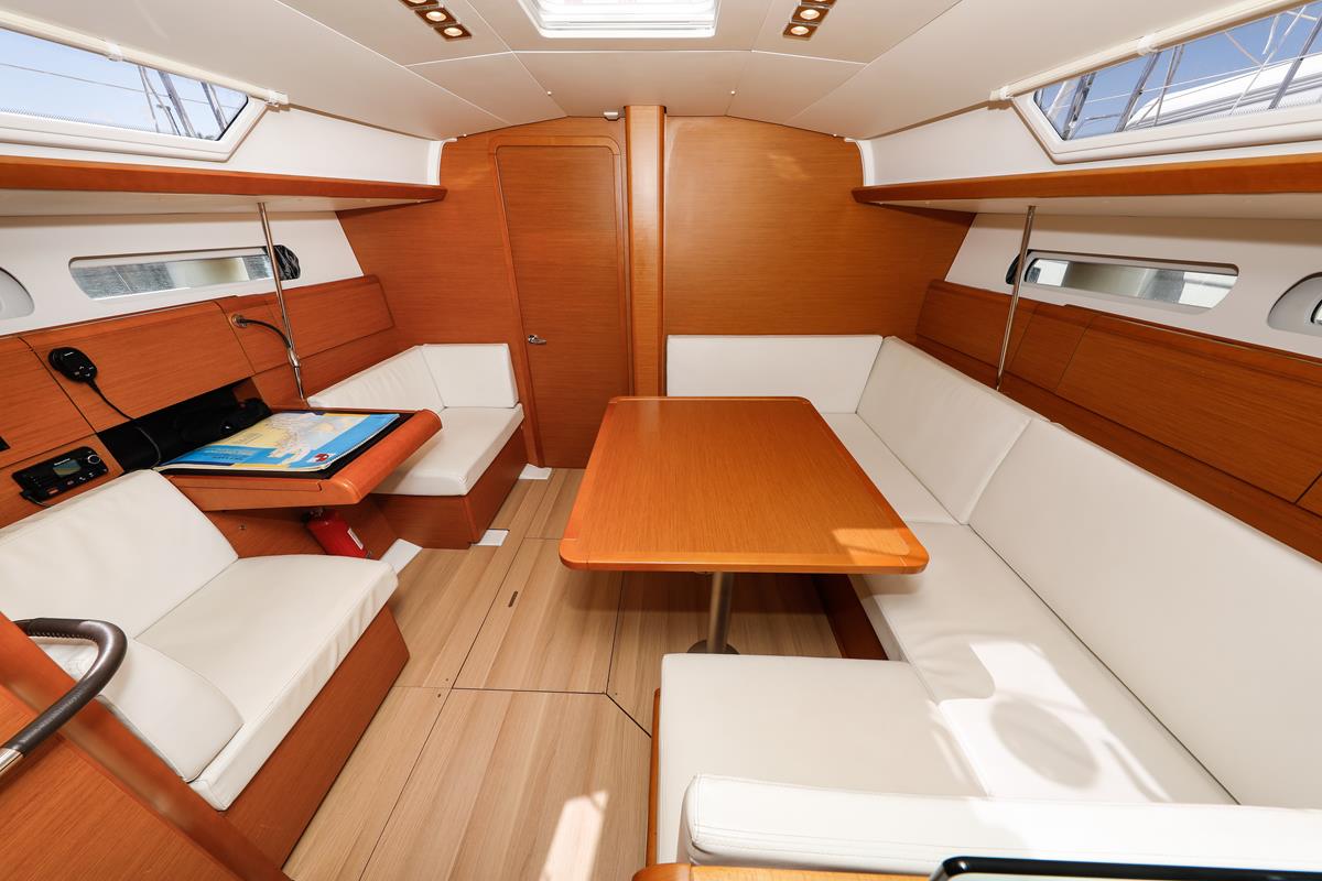 Foto Sun Odyssey 419 16