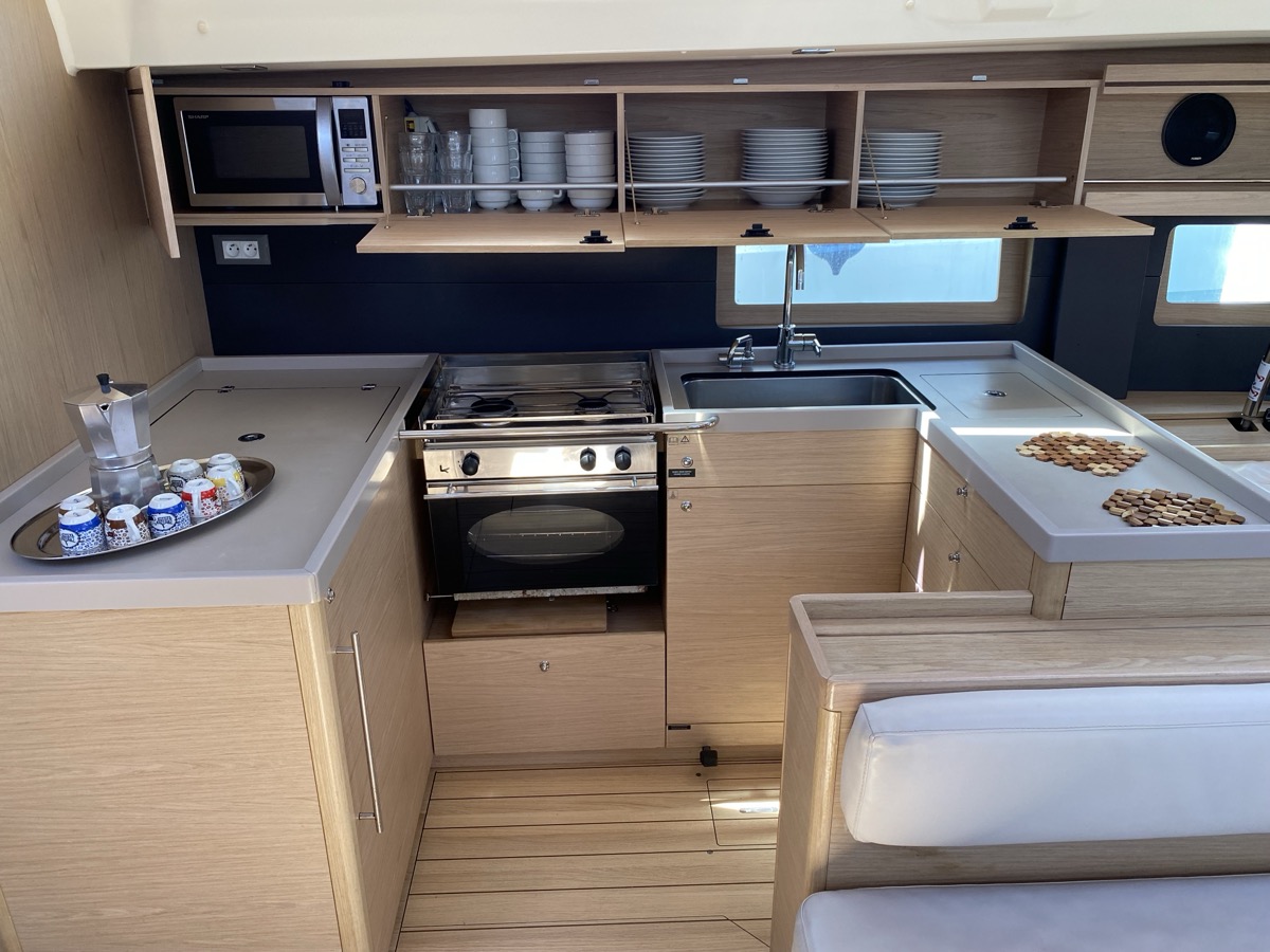 Oceanis 51.1, Salerno