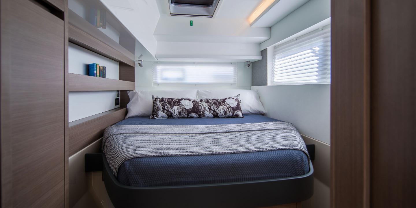 Moorings 4200/3/3 Exclusive - Image 9
