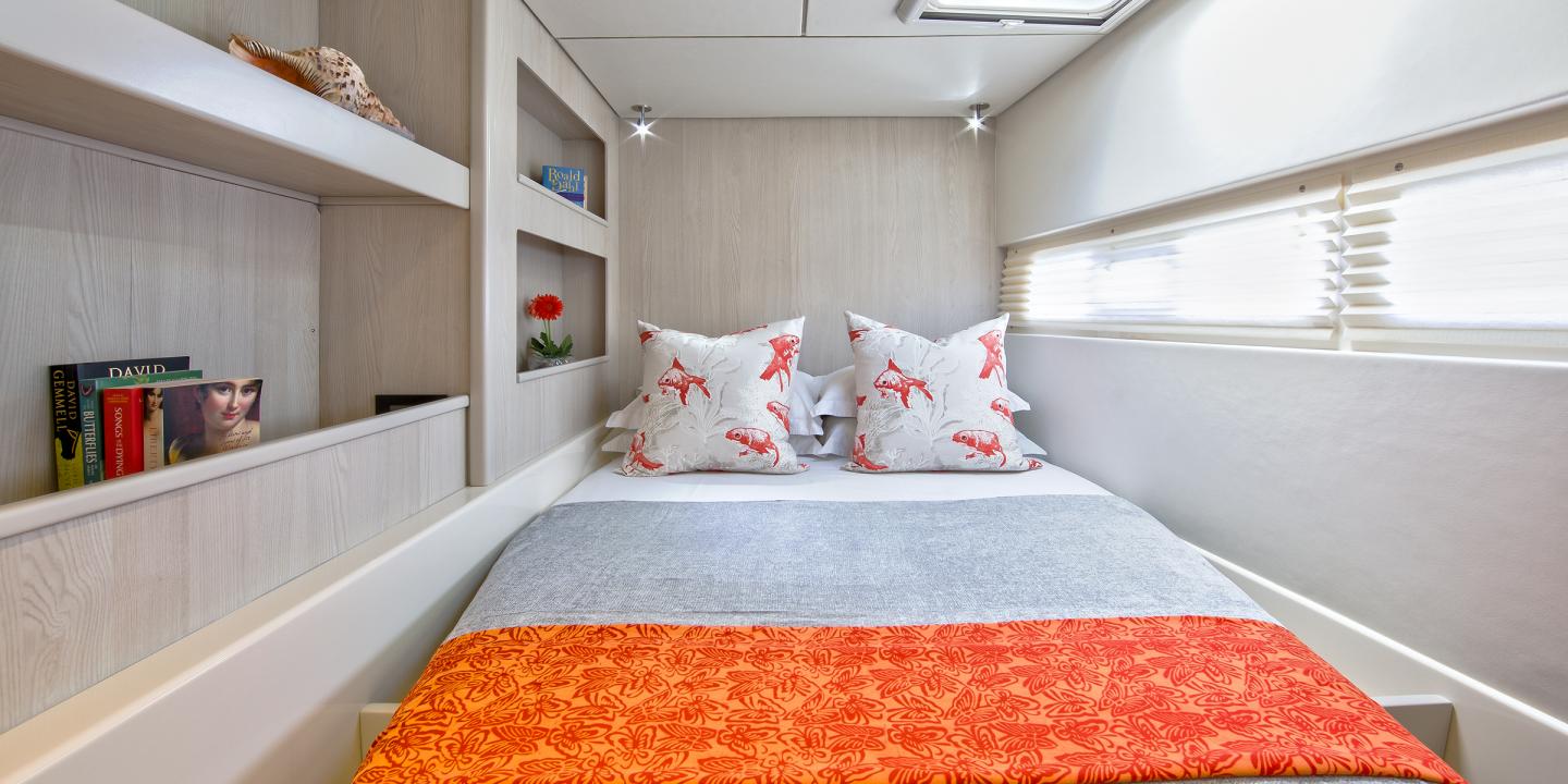 Moorings 5800 Crewed - Image 11
