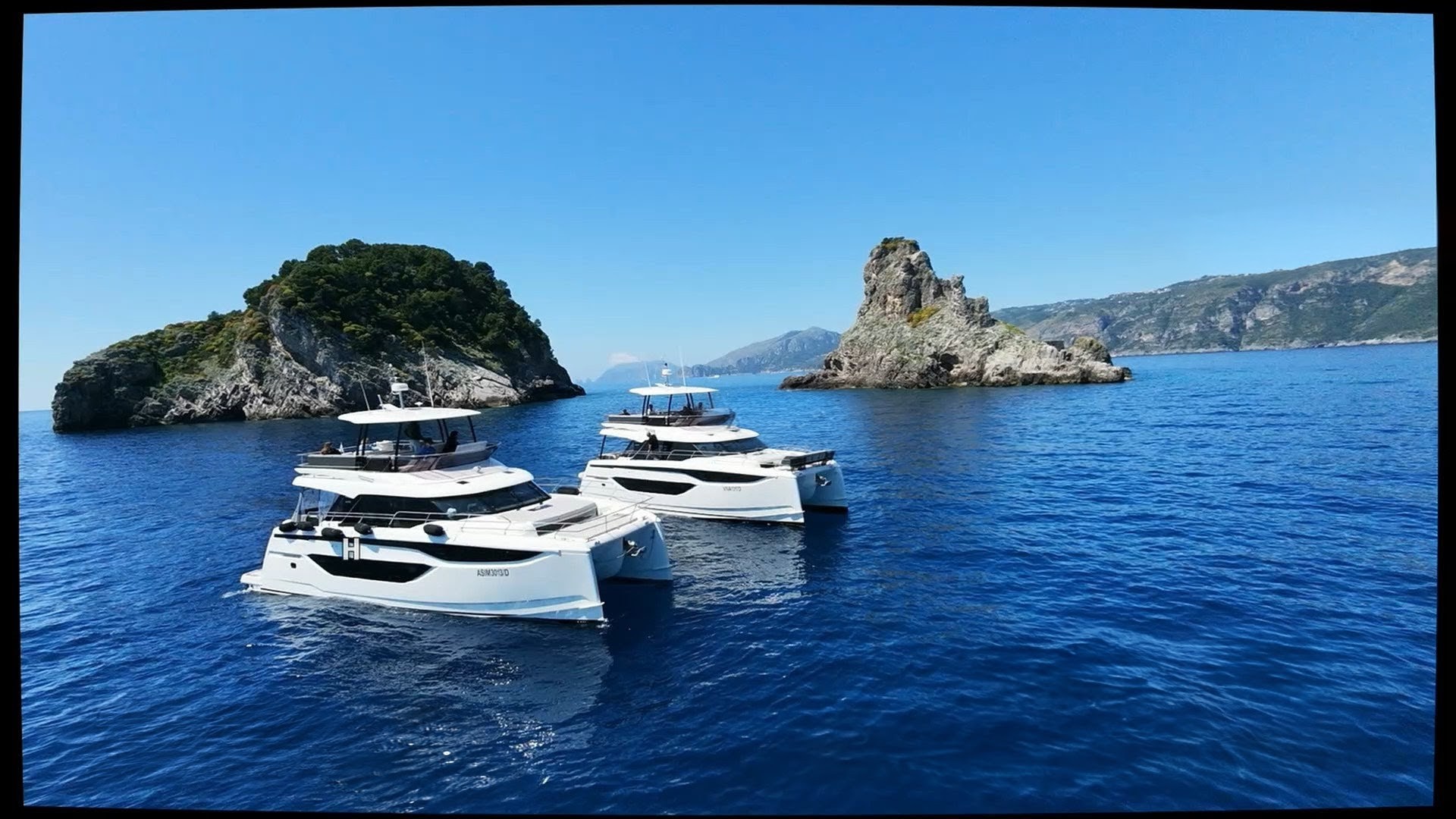 Yacht image 7