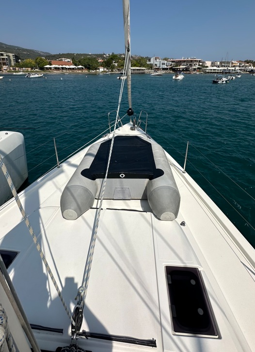 Bavaria C 45 Cruiser-5 cabin