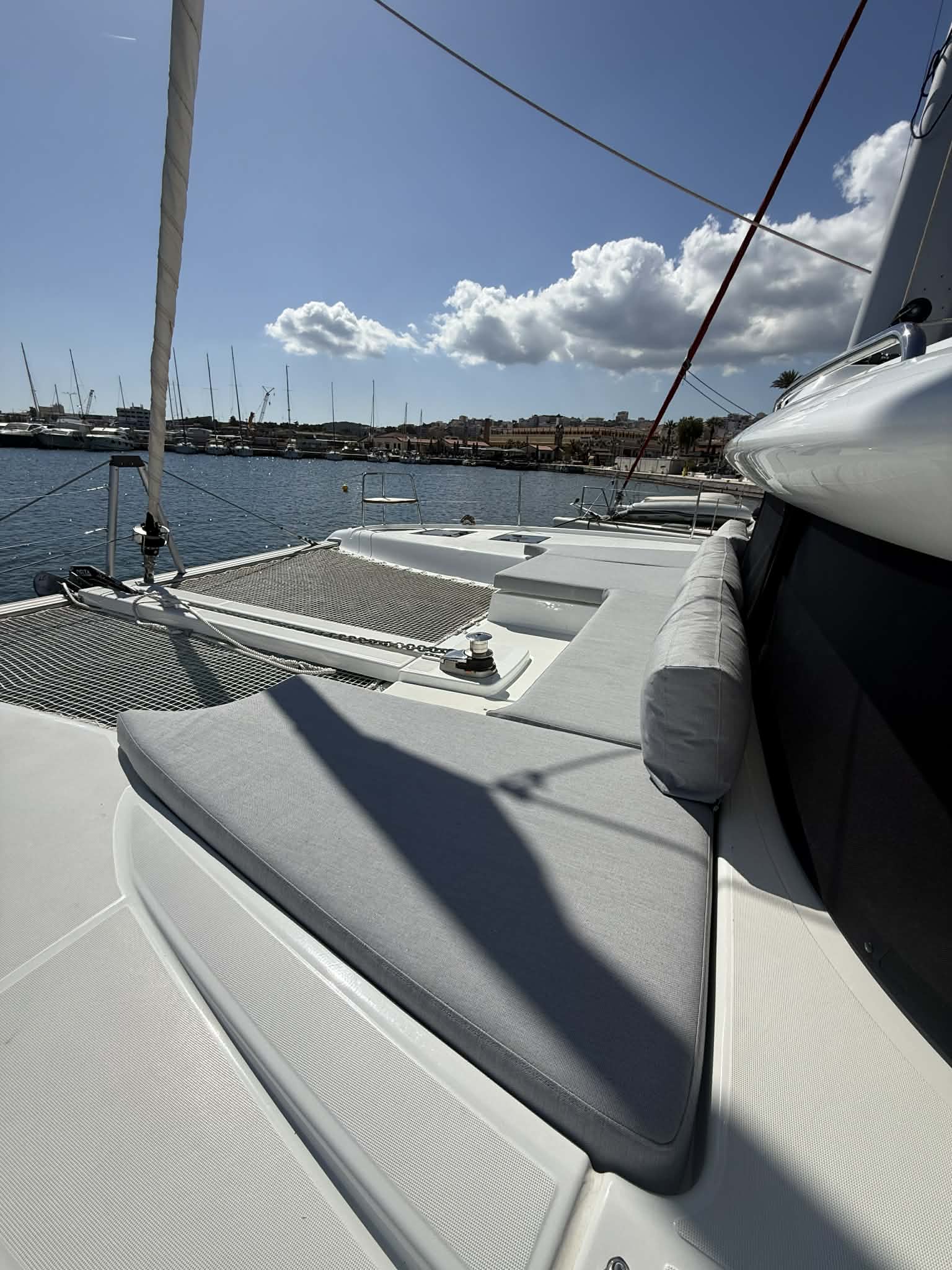 Yacht image 13