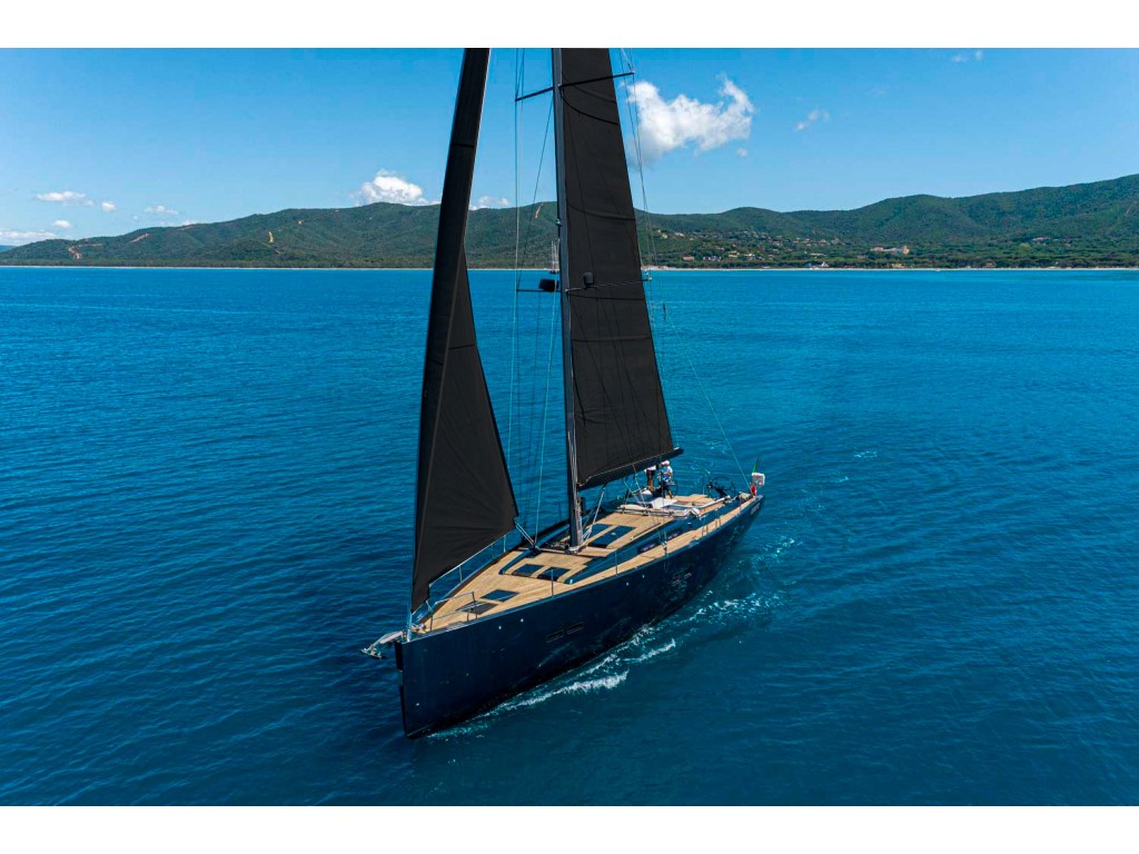 Yacht image 31