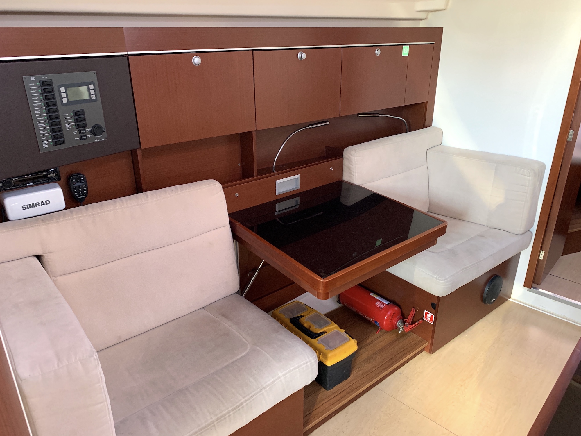 фото Hanse 415 10