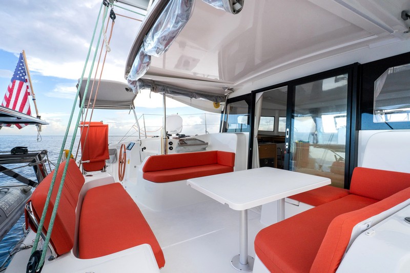 Yacht image 9