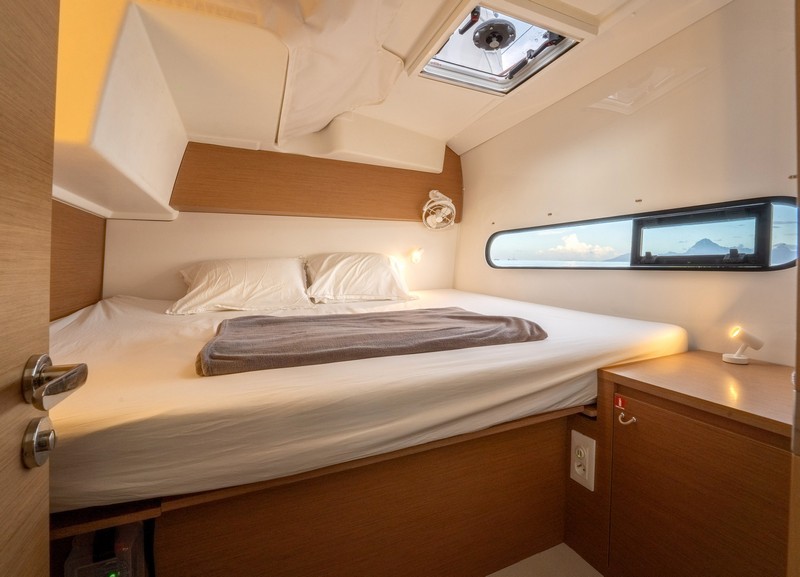 Yacht image 6