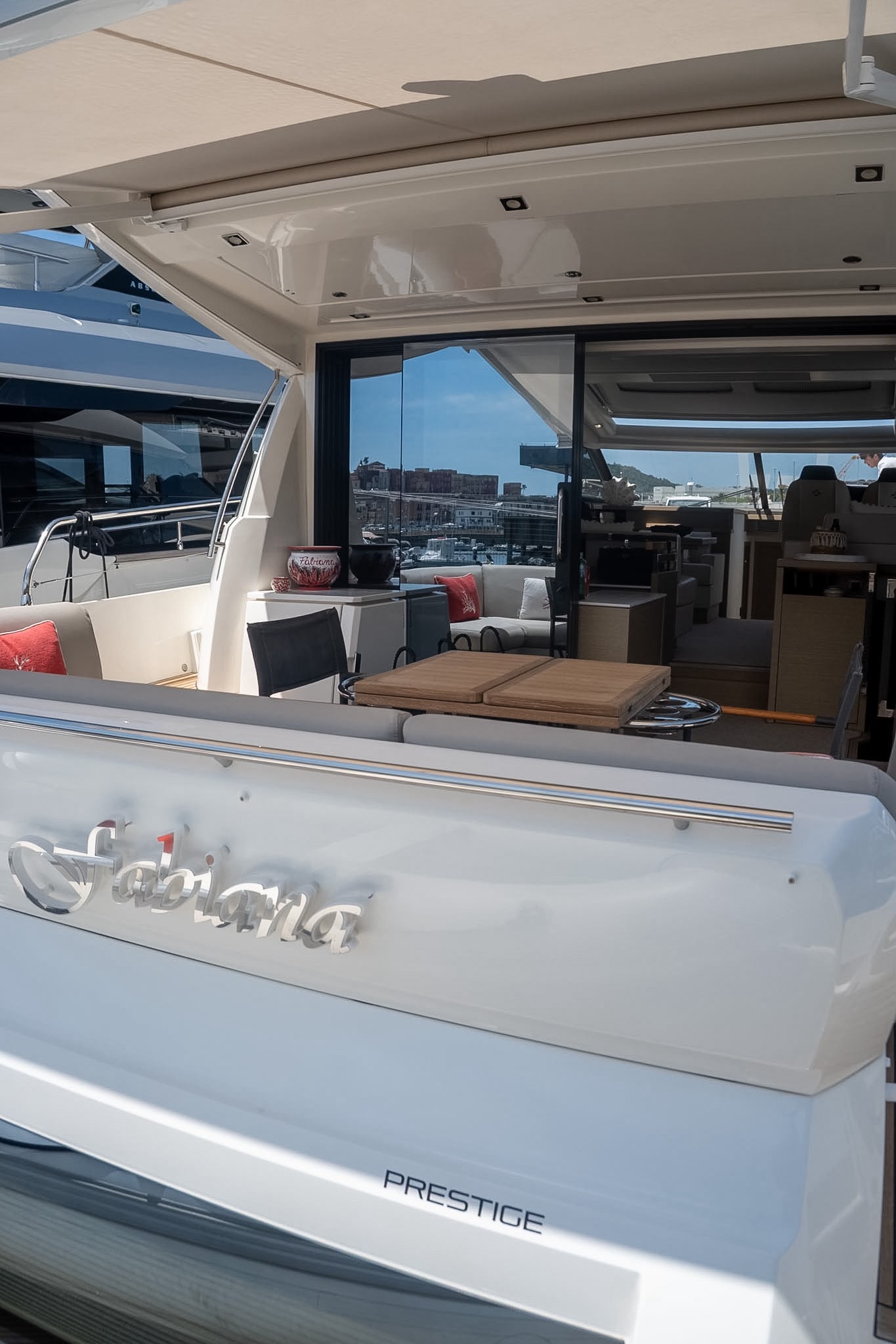 Yacht image 10