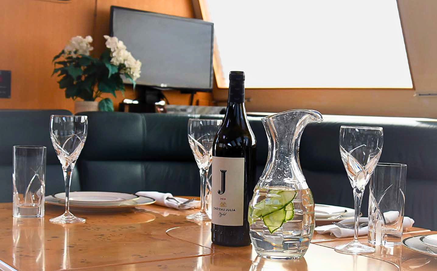 Trintella 65 Classic, Vlicho