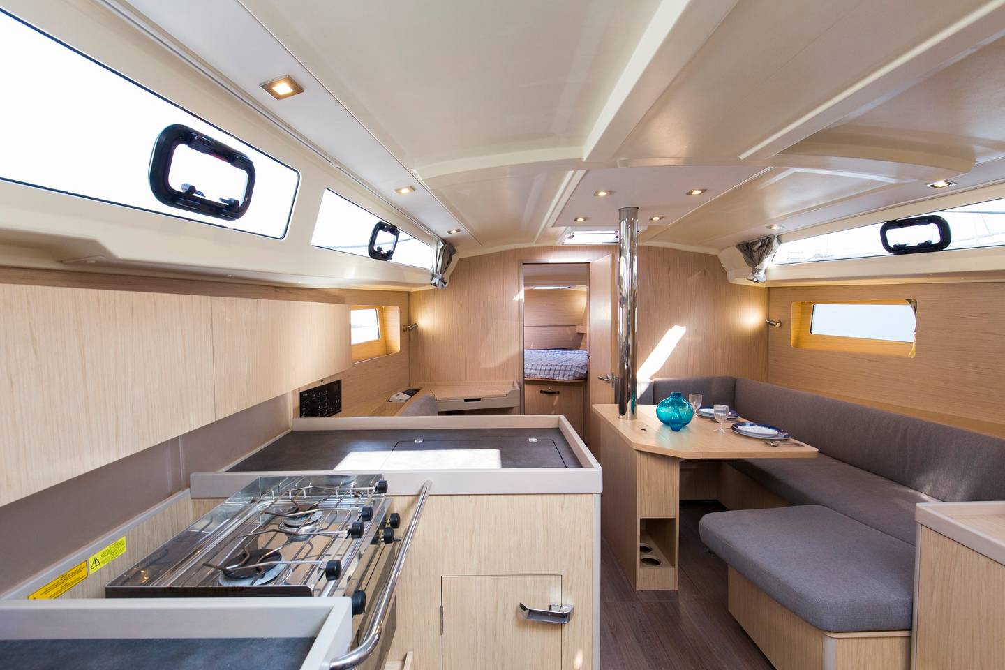 Oceanis 41.1 (1 Head)