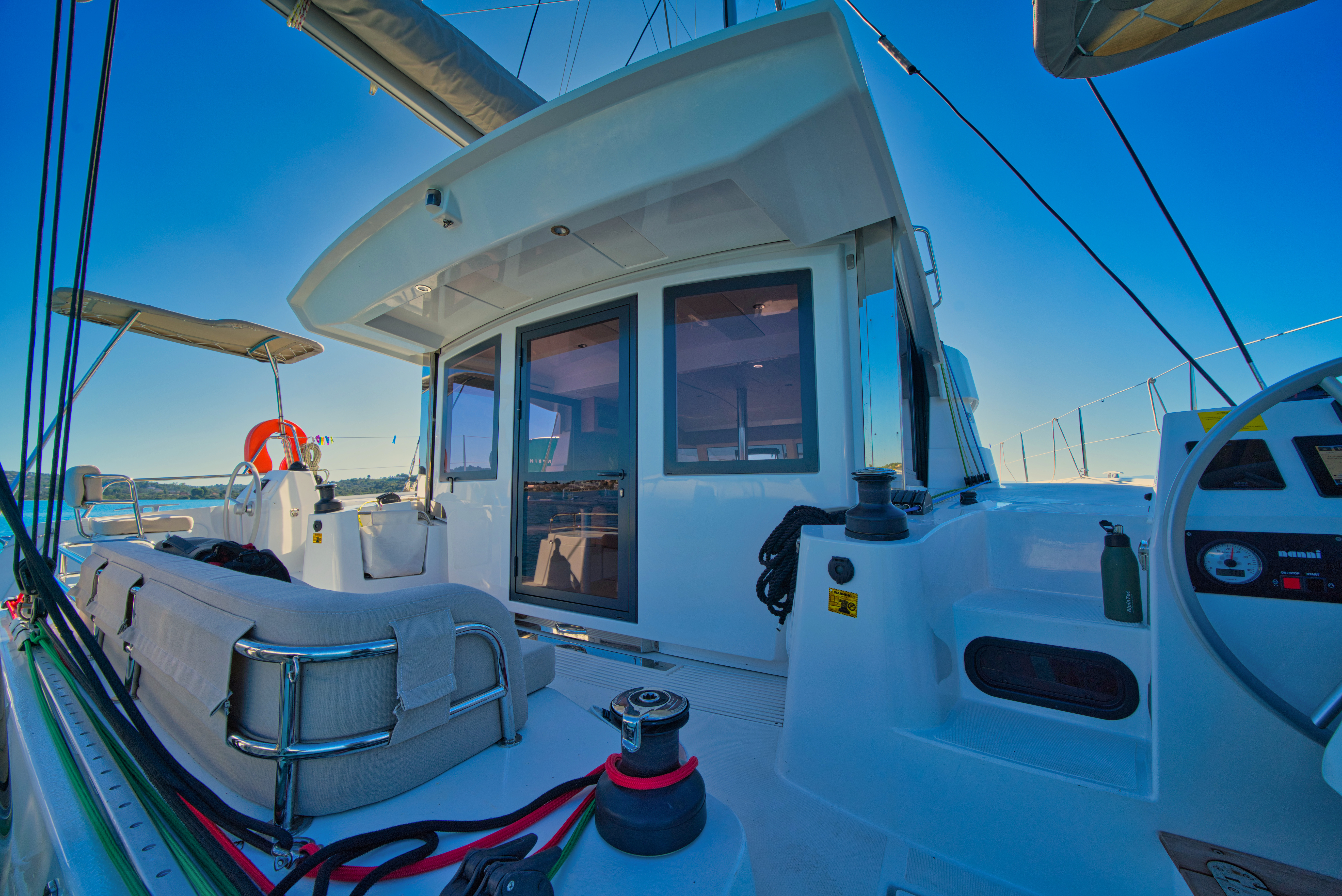 Secondary yacht image