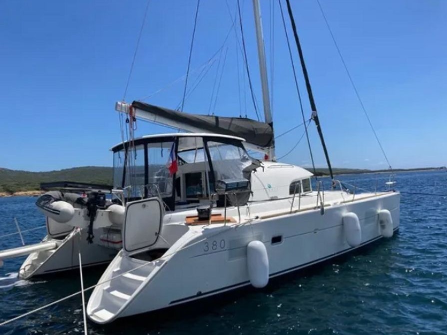 Boat image