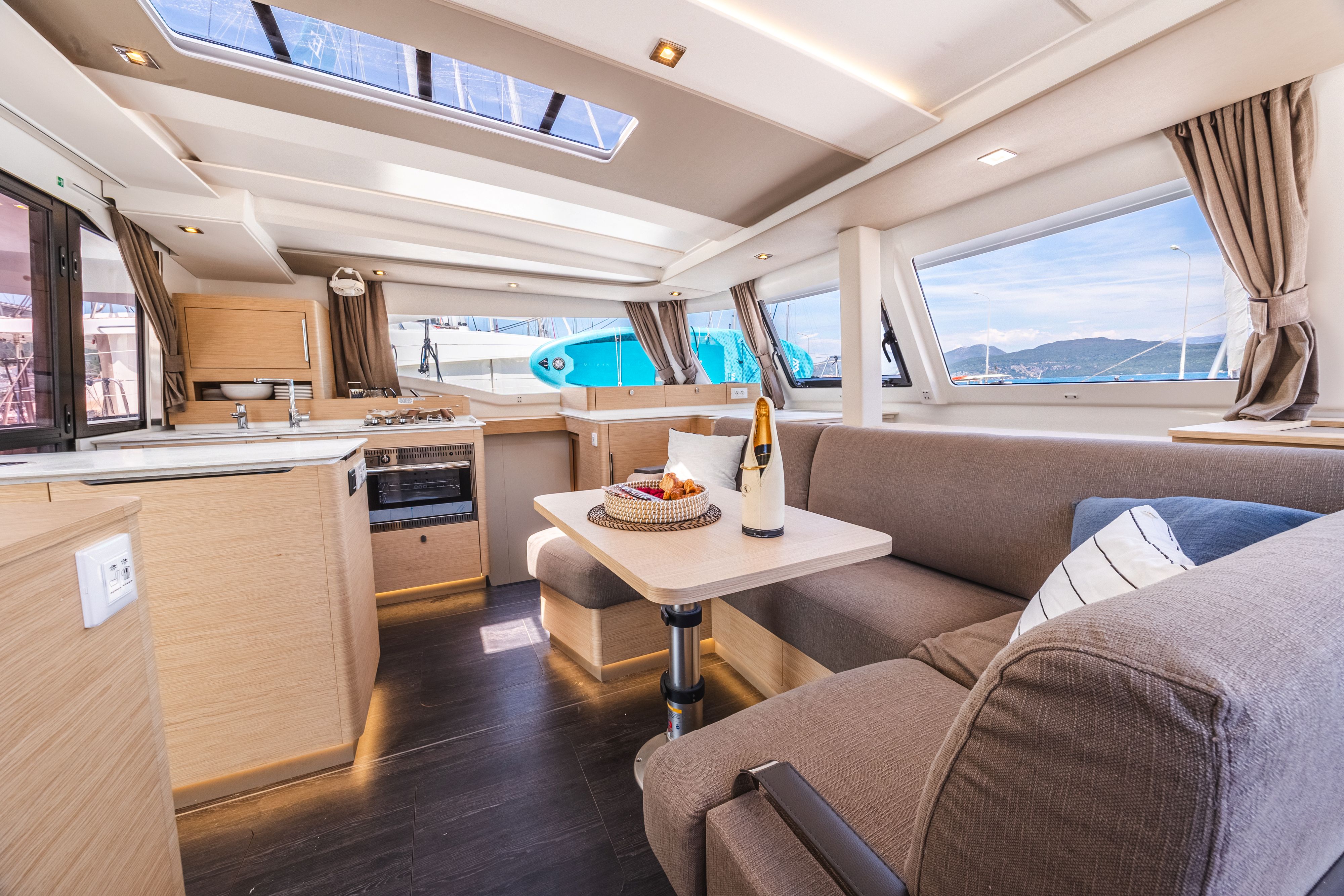 Yacht image 59
