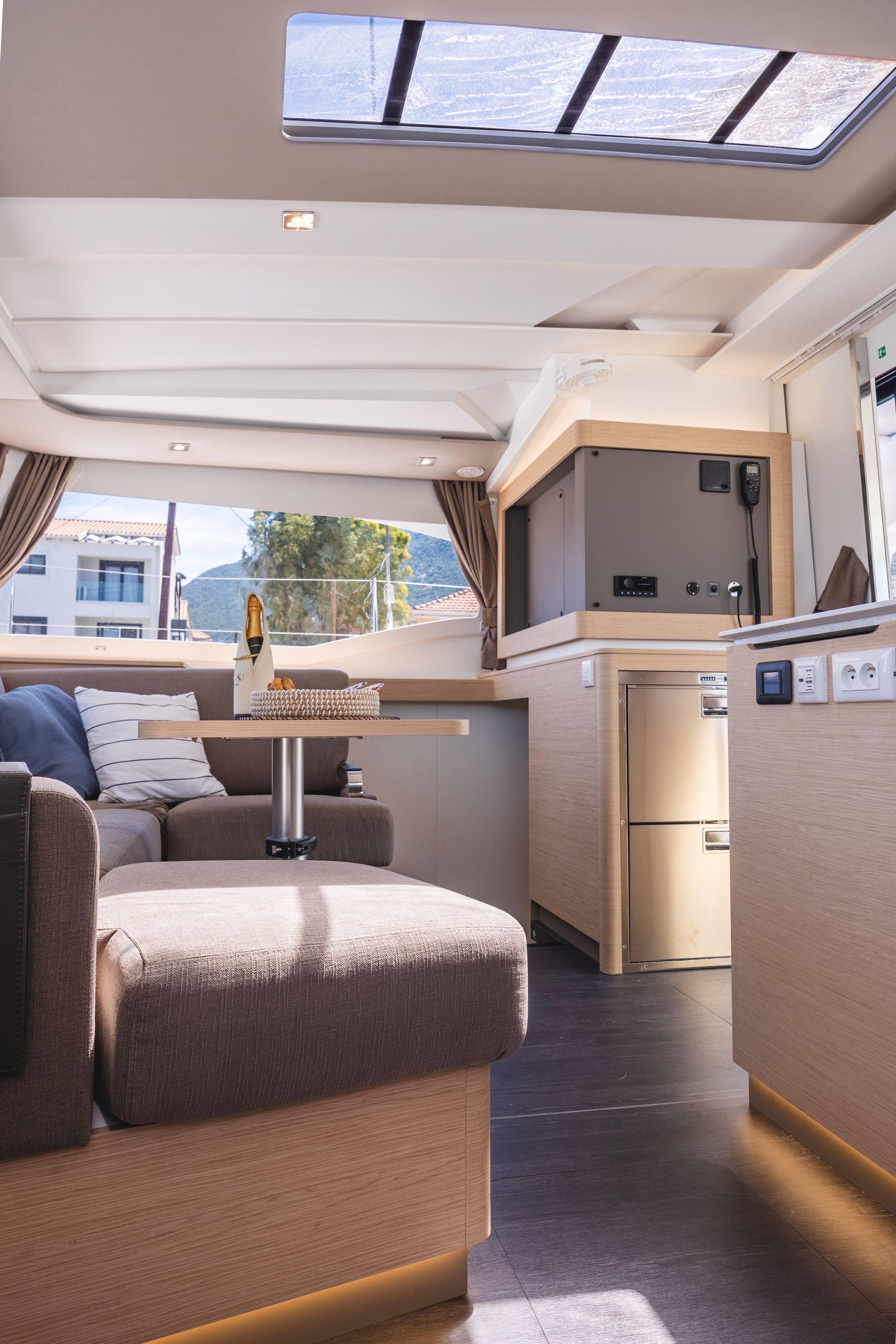 Yacht image 57