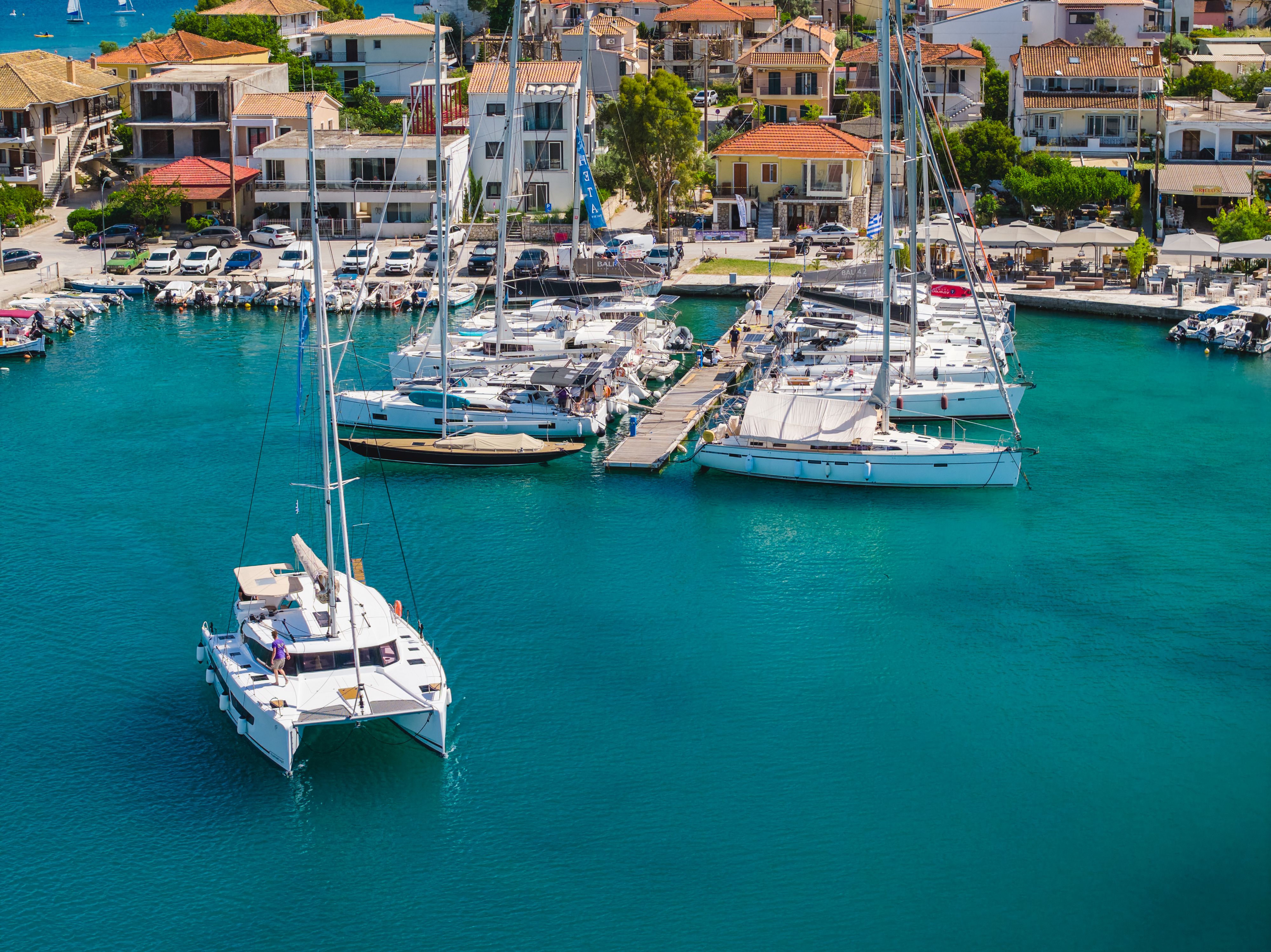 Yacht image 53