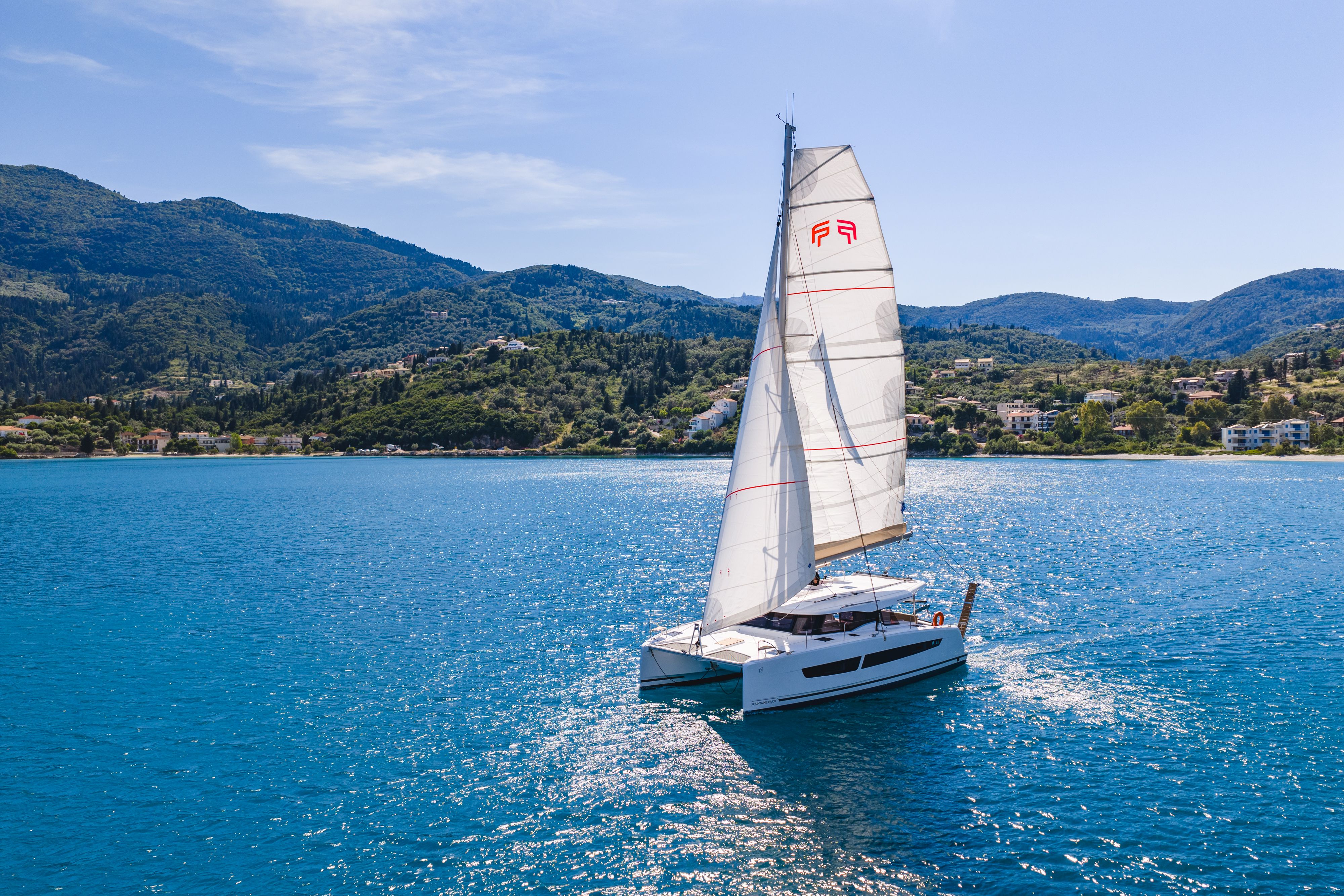 Yacht image 32