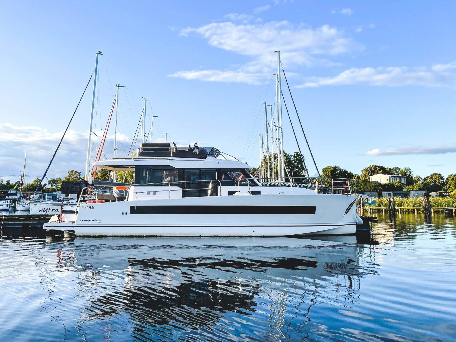 Boat image